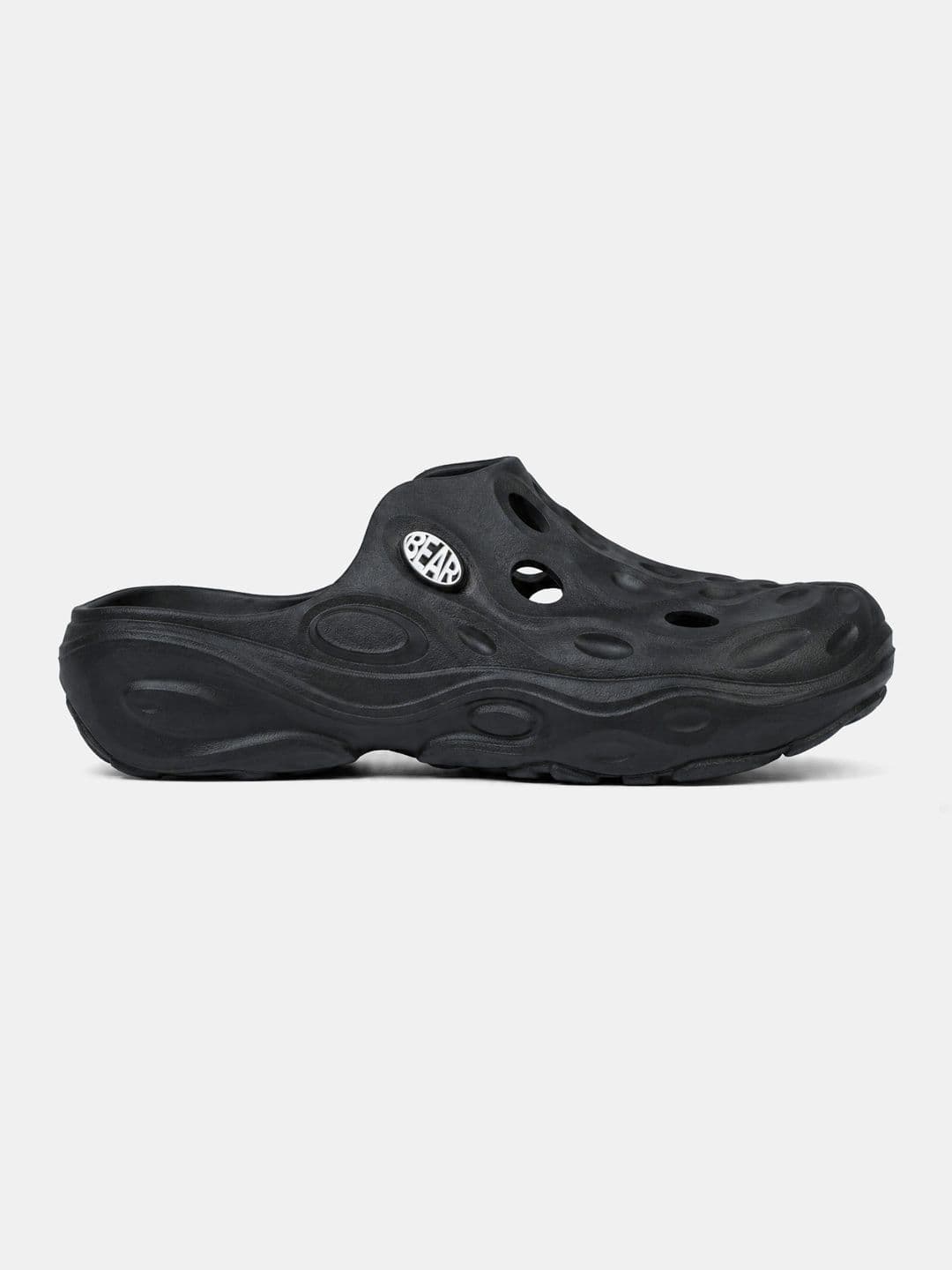 THE BEAR HOUSE Men Solid Black Slip-On Clogs thumbnail 4