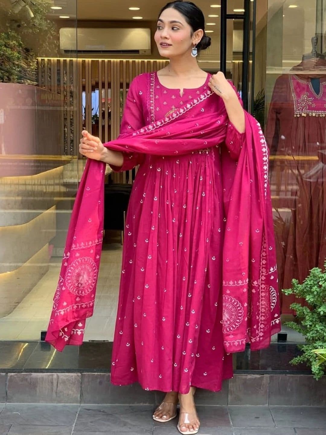 SHASHANK FASHION & BRIGHT FASHION Women Ethnic Motifs Embroidered Empire Thread Work Pure Cotton Kurta with thumbnail 6