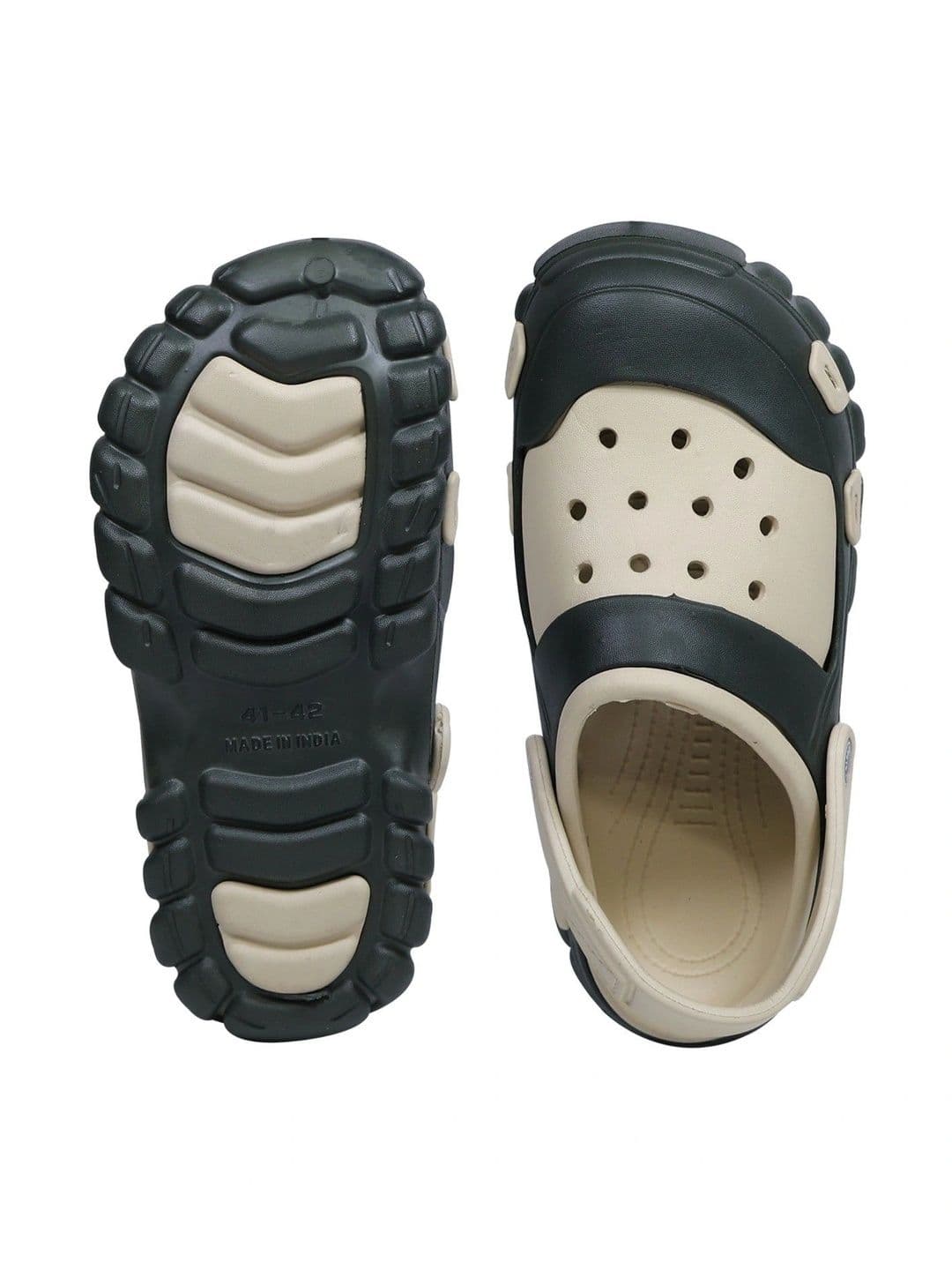 FOOT CARE Men Colourblocked Clogs thumbnail 3
