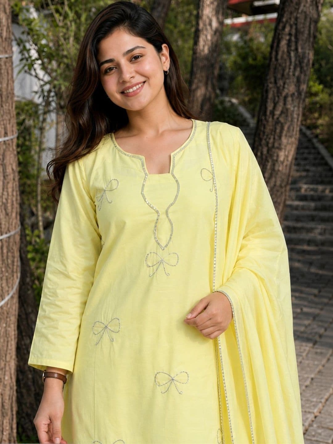 TWINS LADY Women Embroidered Regular Thread Work Kurta with Patiala & With Dupatta thumbnail 6