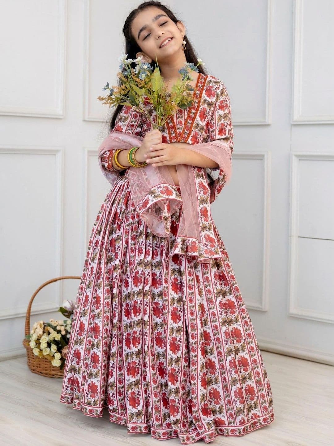 YK Girls Printed Ready to Wear Lehenga & Blouse With Dupatta thumbnail 3