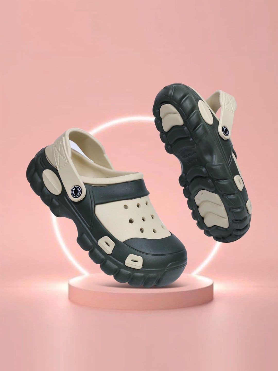 FOOT CARE Men Colourblocked Clogs - view 1