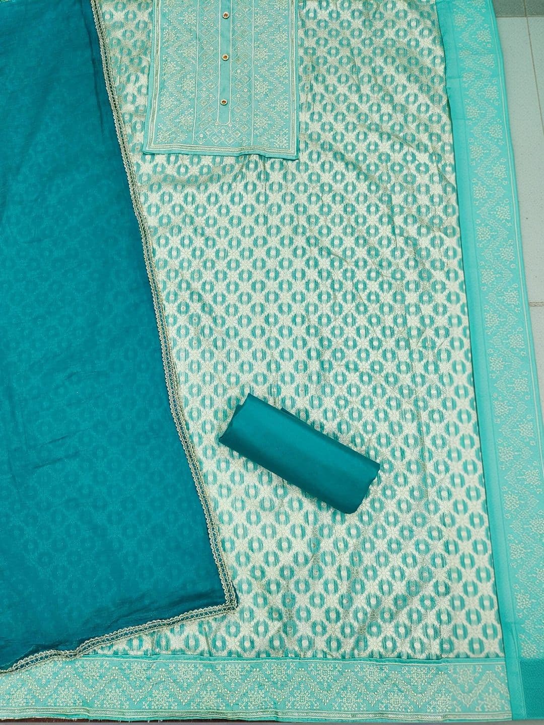 HERE&NOW Semi-Stitched Dress Material thumbnail 4