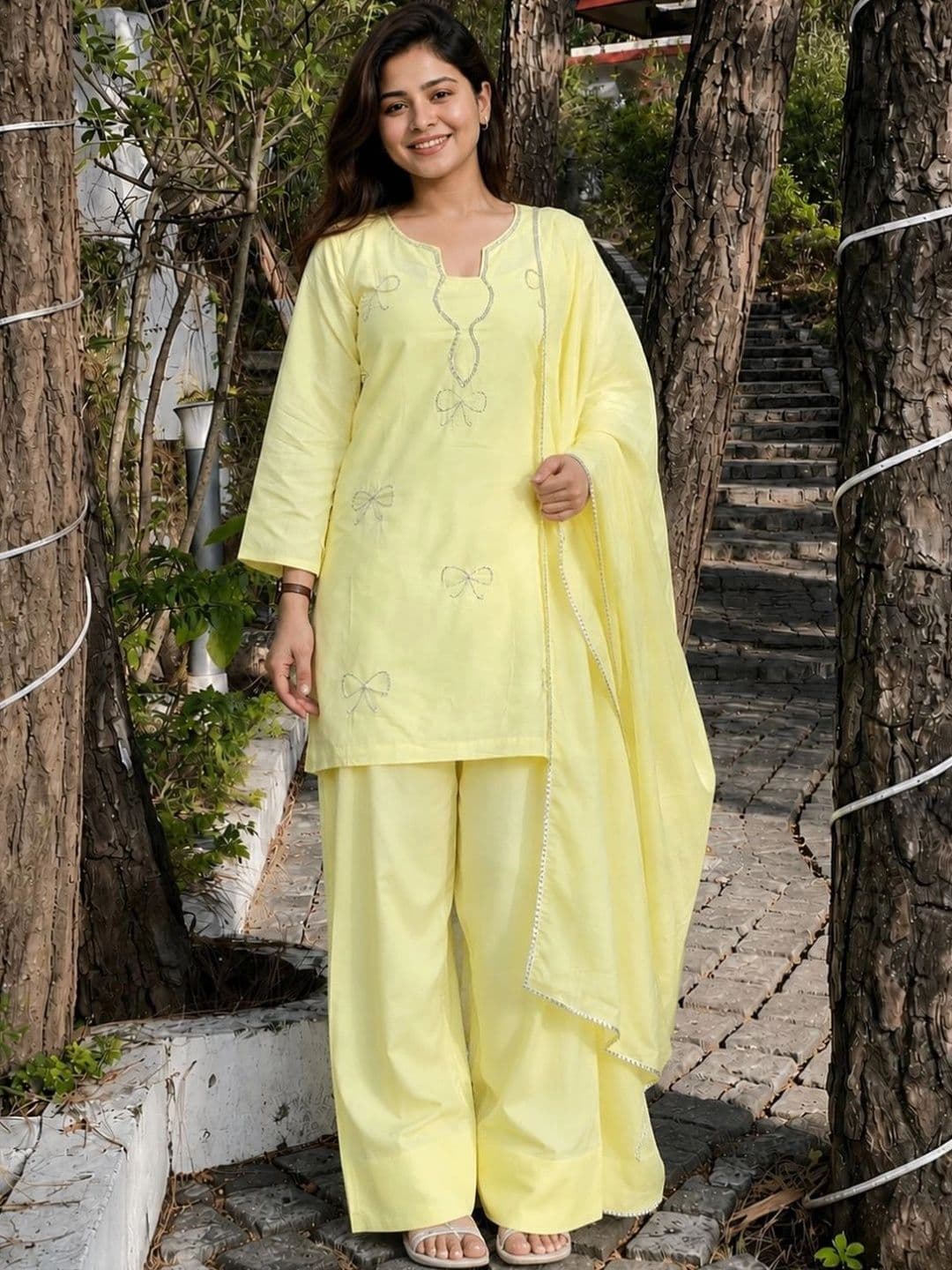 TWINS LADY Women Embroidered Regular Thread Work Kurta with Patiala & With Dupatta - view 1