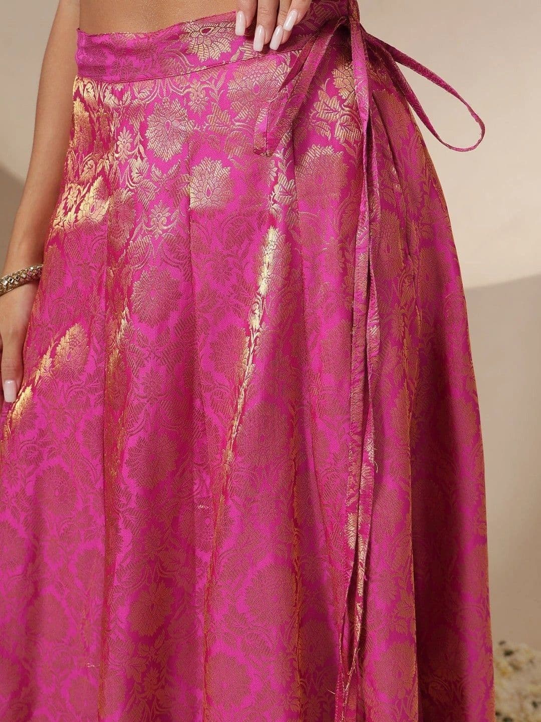 Shae by SASSAFRAS Ready to Wear Lehenga & thumbnail 4