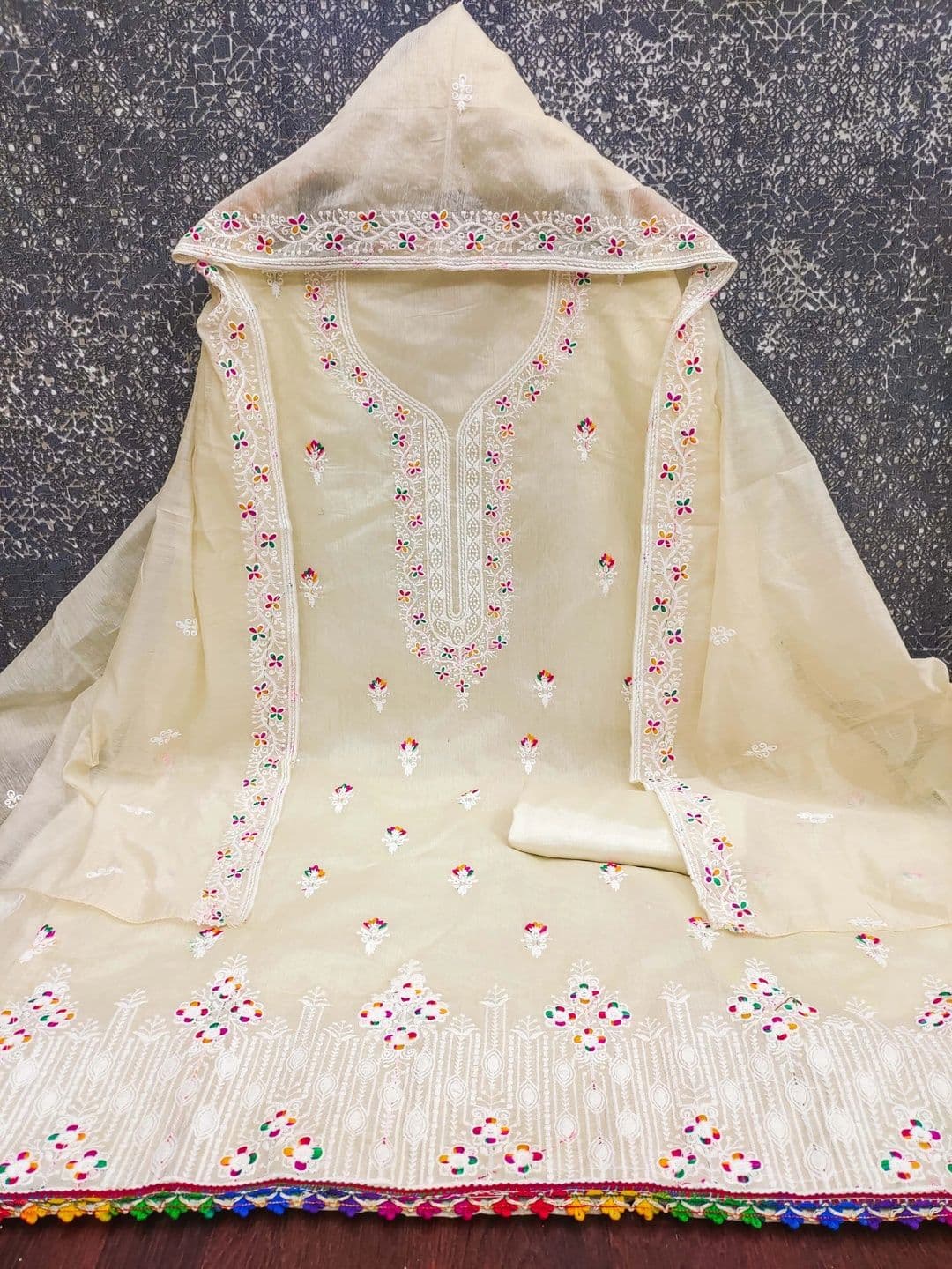 HERE&NOW Embroidered Semi-Stitched Dress Material thumbnail 4