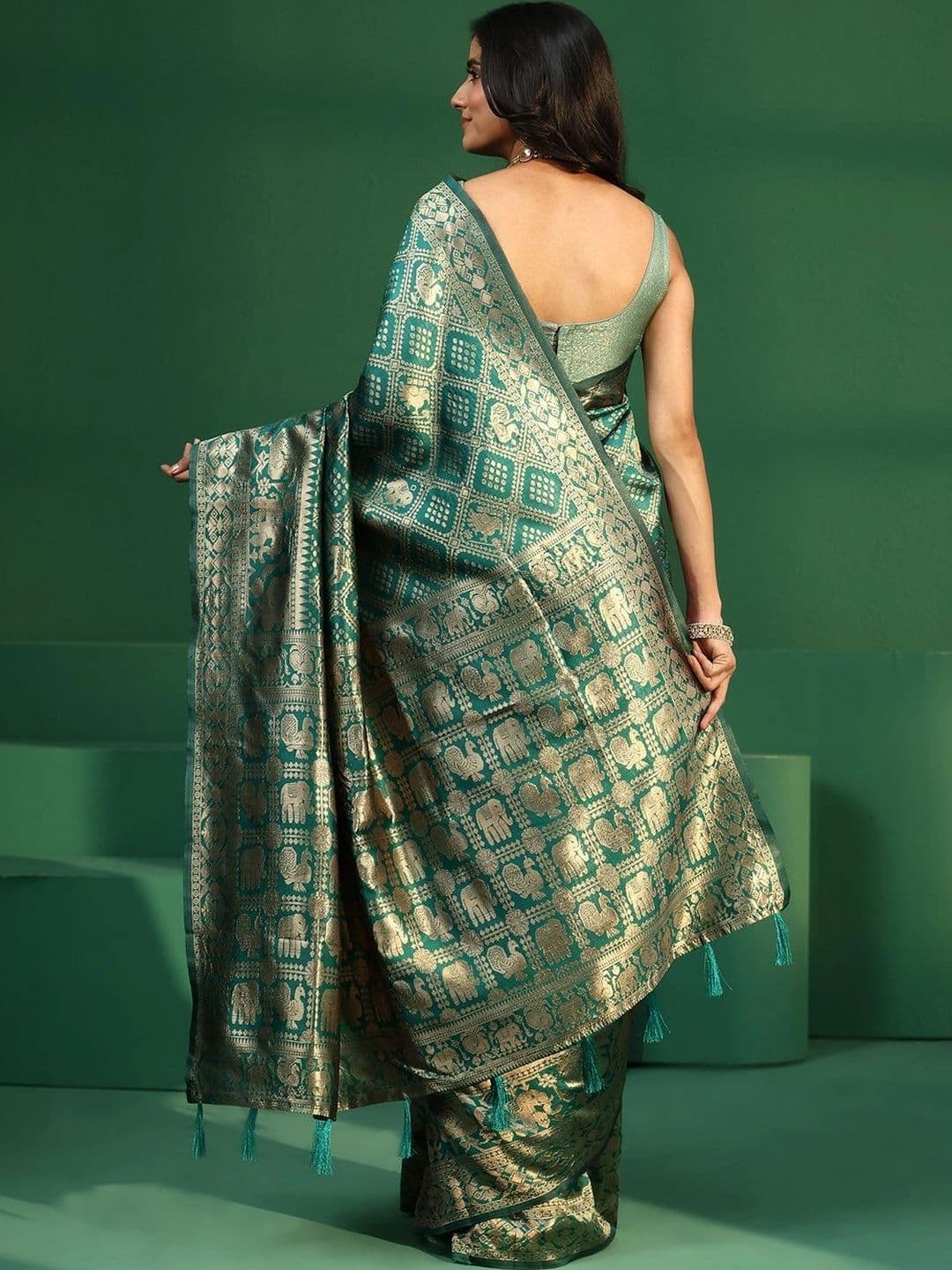 Libas Woven Design Zari Brocade Saree thumbnail 7