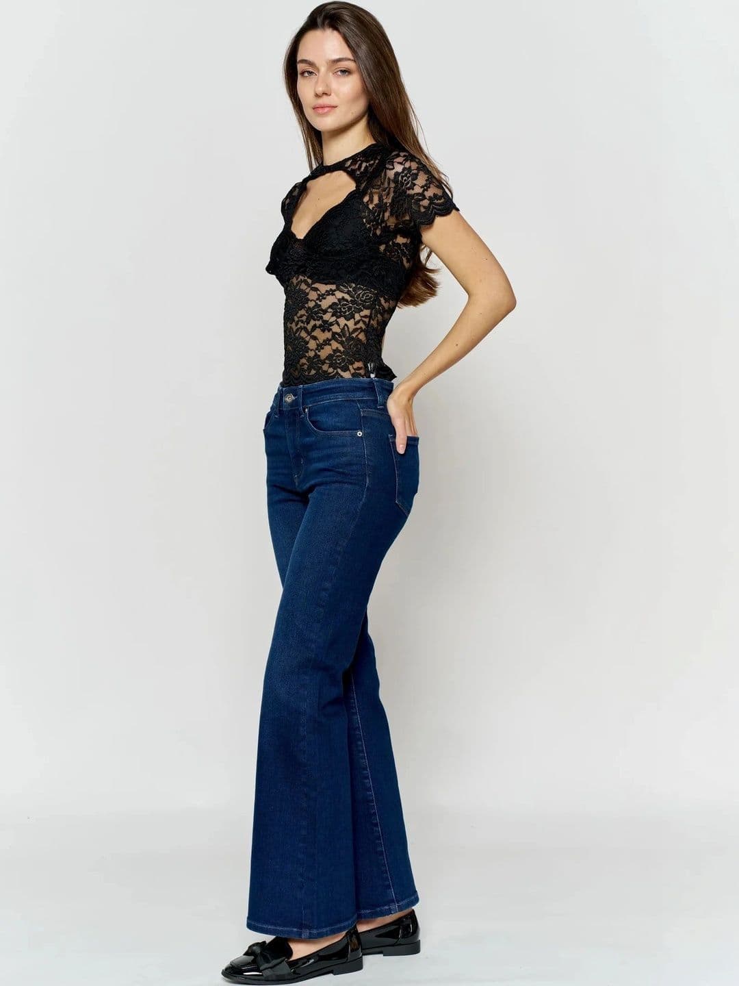 Aadvi Fashion Women Comfort Flared High-Rise Stretchable Jeans thumbnail 3