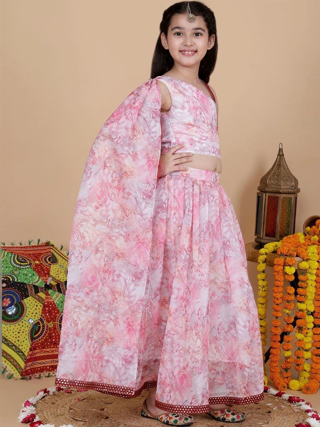 YK Girls Printed Ready to Wear Lehenga & Blouse With Dupatta thumbnail 2