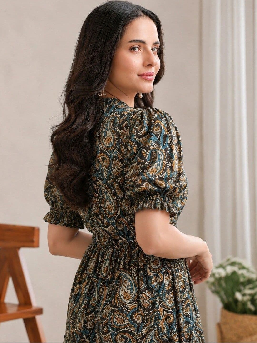 PRESHA Women Paisley Printed Indie Prints Kurta thumbnail 3