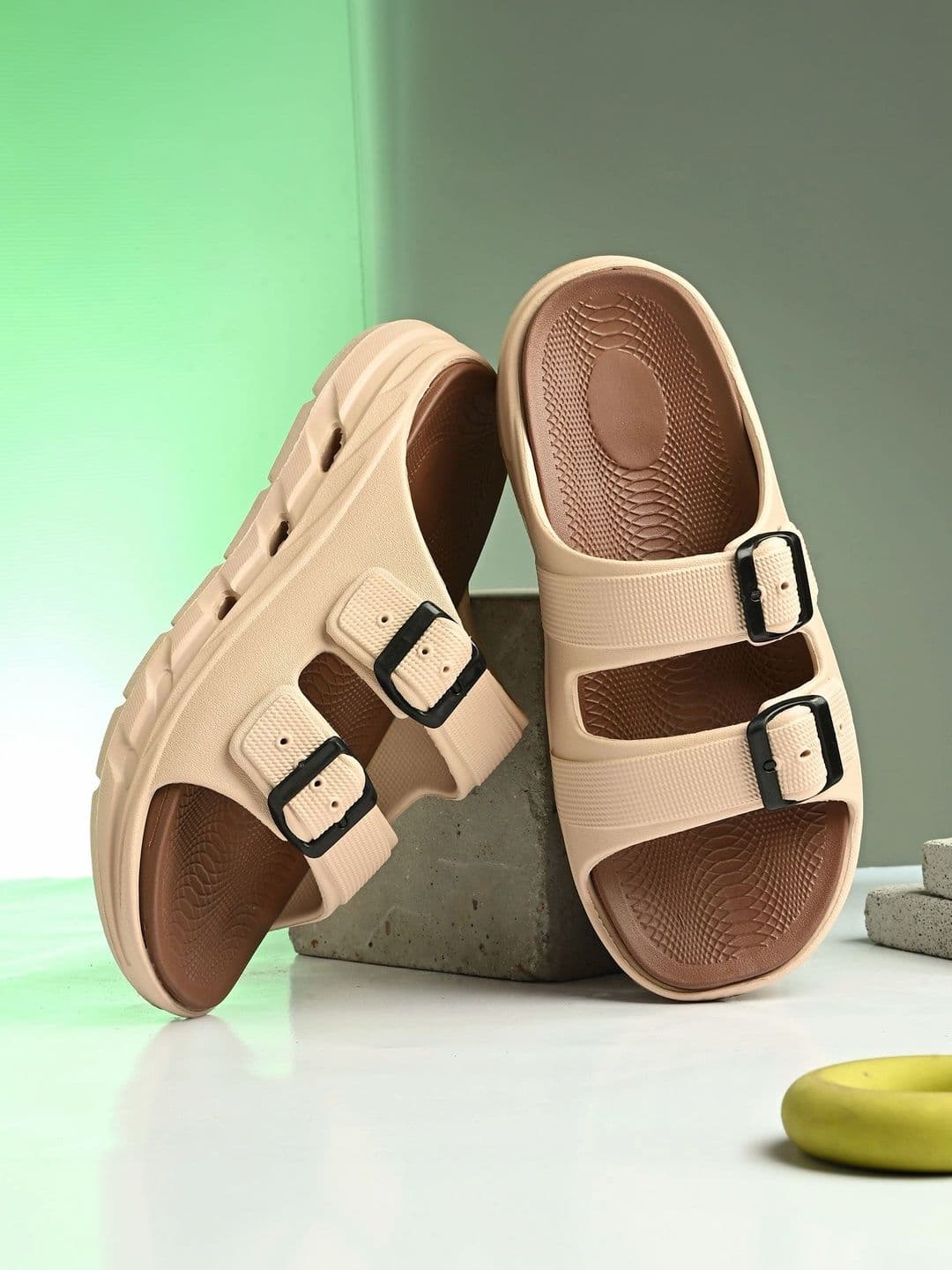 Vortek Men Sliders - view 1