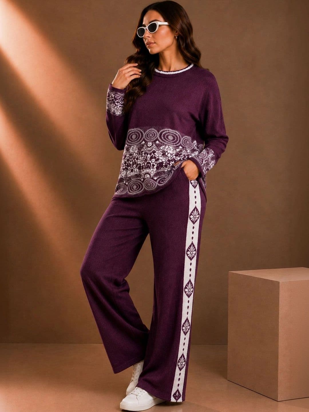 DUTCH DREAM Knitted Acrylic Self Design Tunic with Palazzos thumbnail 4
