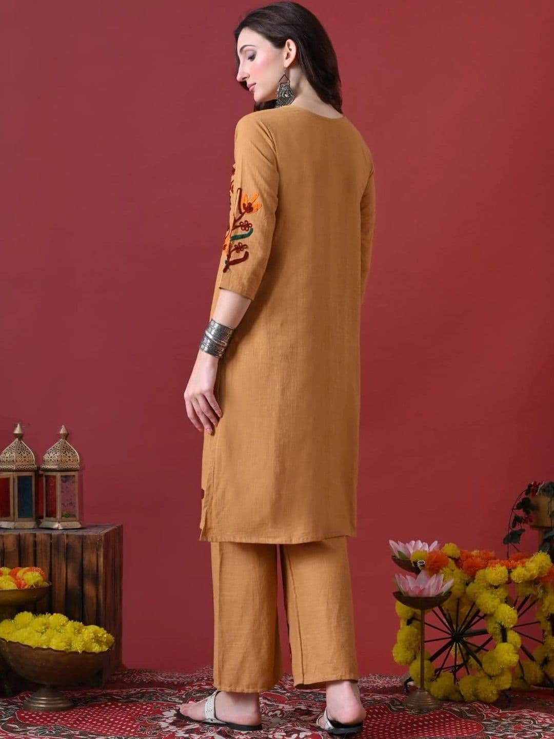 Anouk Women Ethnic Motifs Embroidered Regular Thread Work Pure Cotton Kurta with Palazzos thumbnail 6