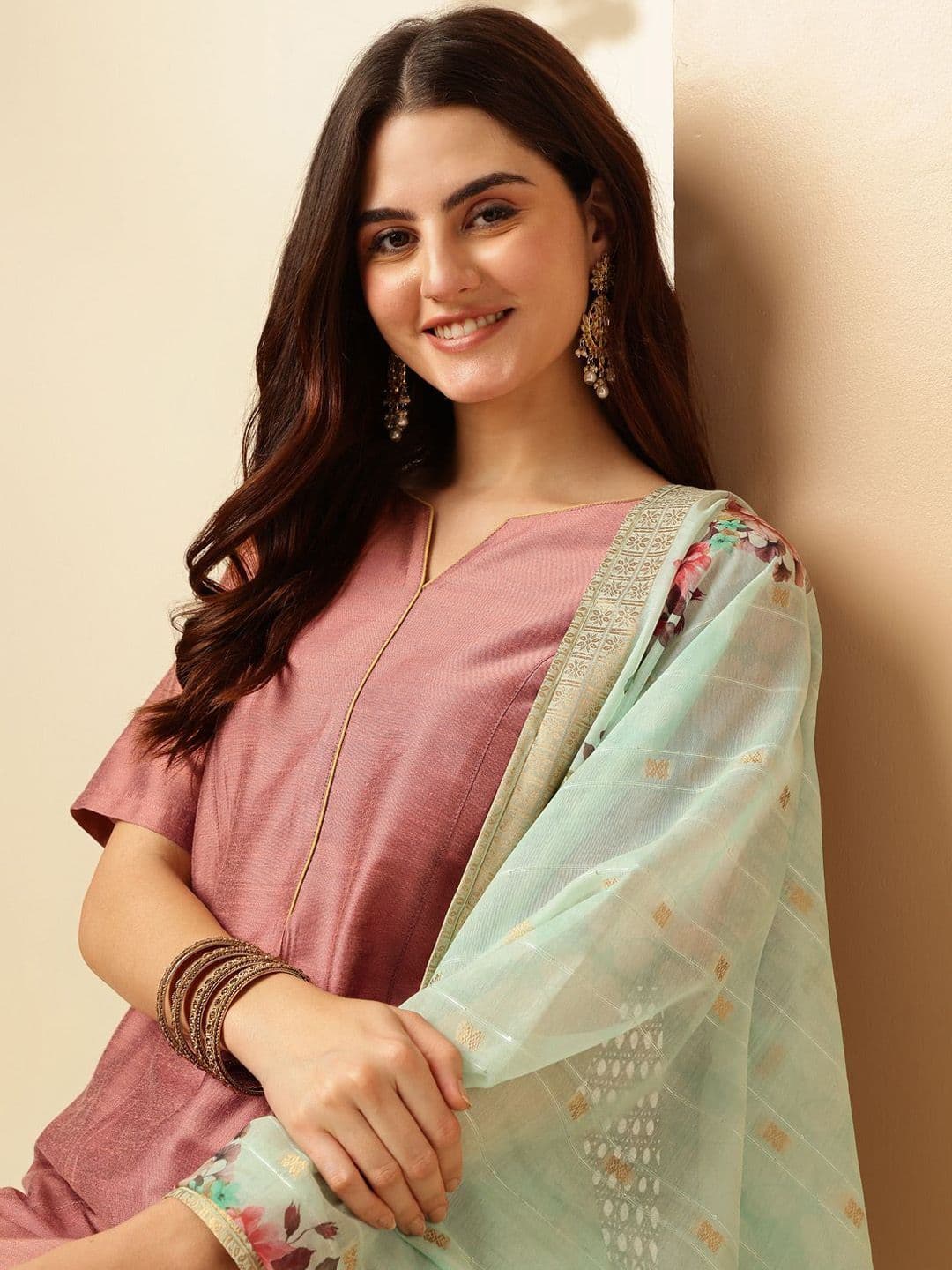 Anouk Panelled Straight Kurta with Trousers & Dupatta thumbnail 4