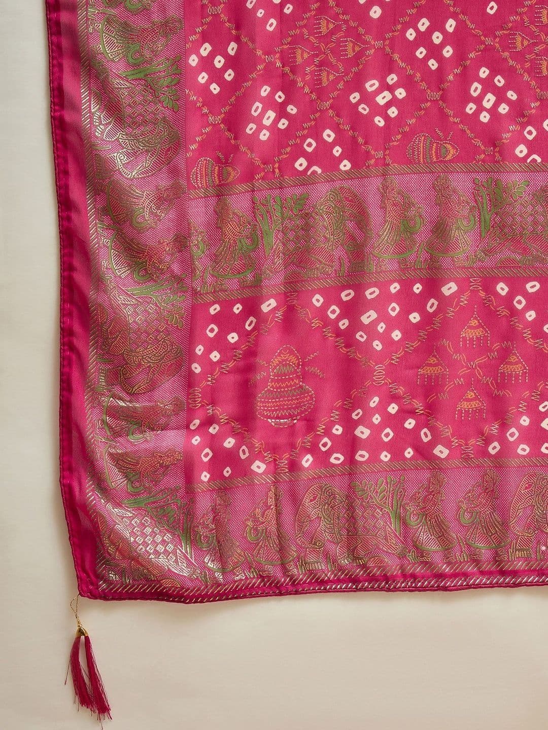 Sangria Printed Bandhani Sarees thumbnail 3