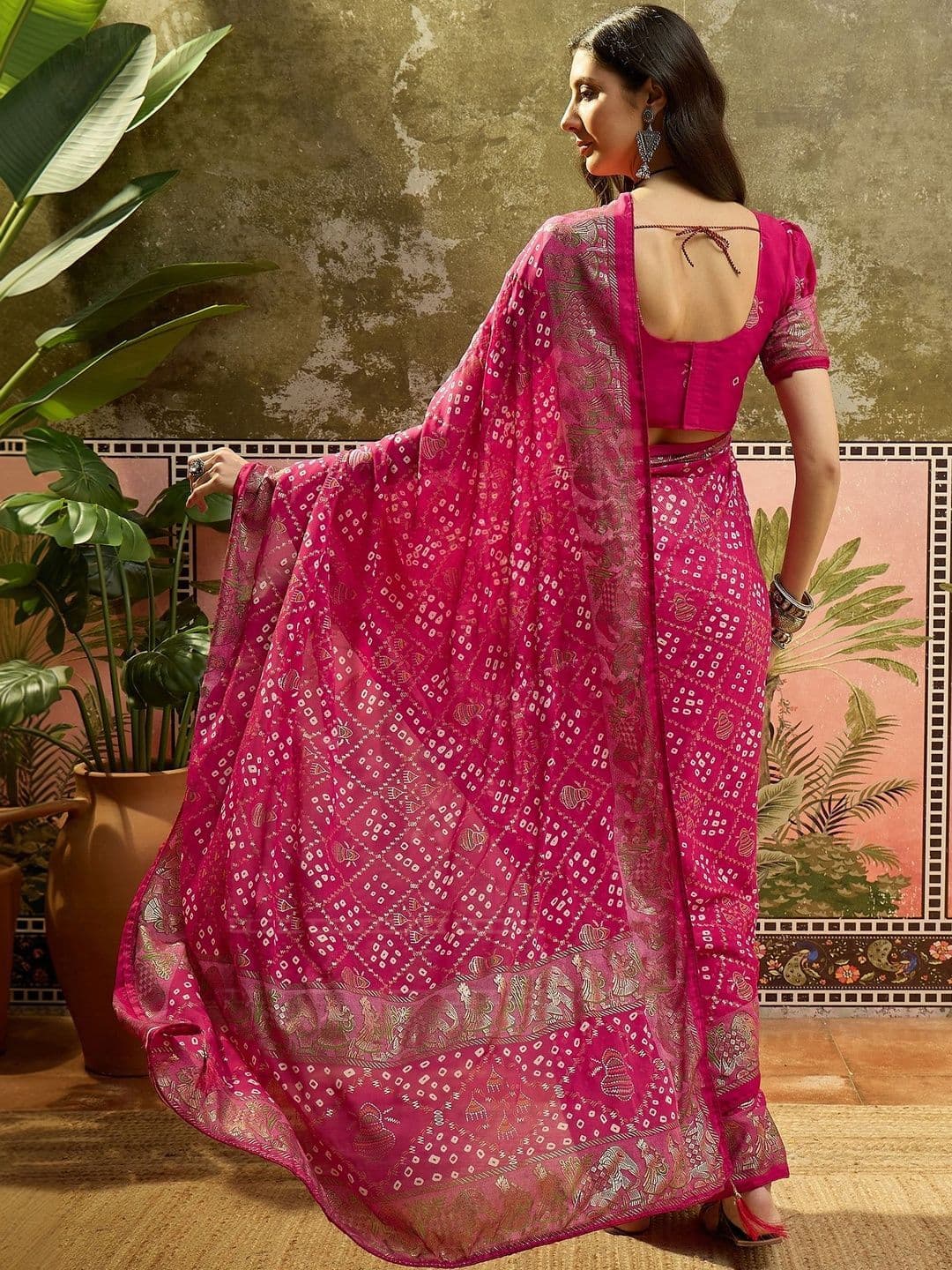 Sangria Printed Bandhani Sarees thumbnail 7