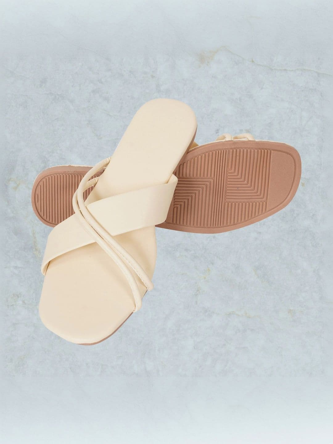 Roadster Women Open Toe Flats thumbnail 3
