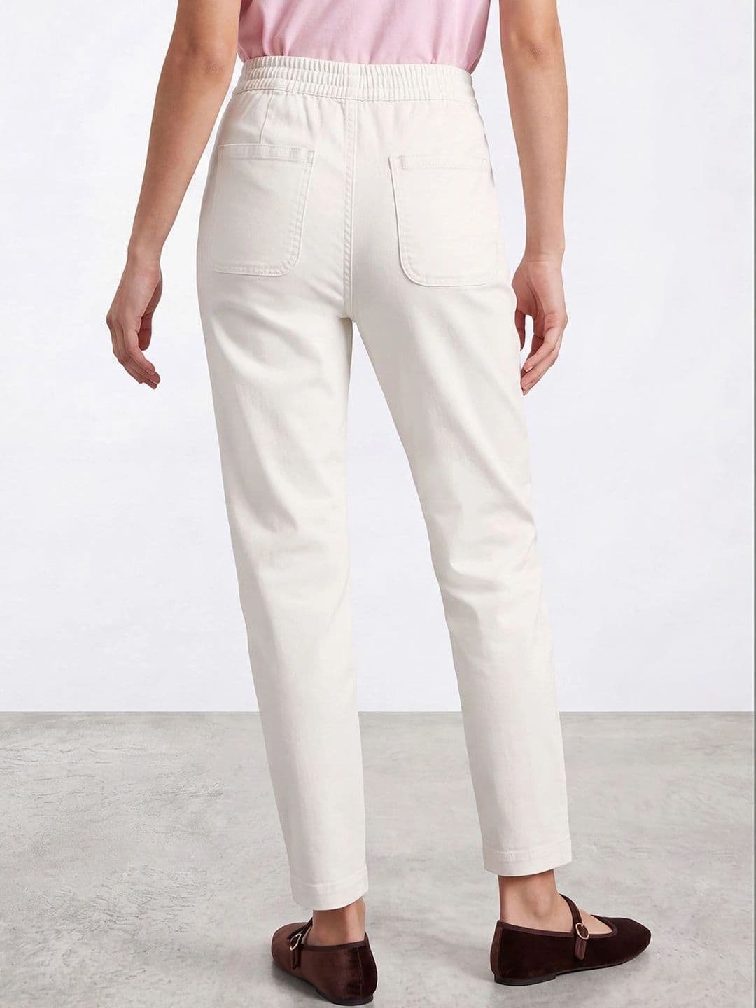 R&B Women Tapered Fit Mid-Rise Stretchable Jeans thumbnail 4