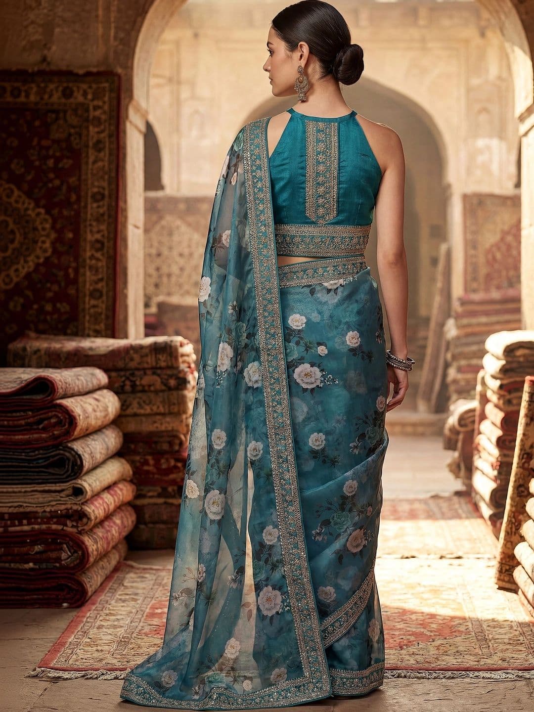 Sangria Floral Embroidered Organza Designer Saree thumbnail 4