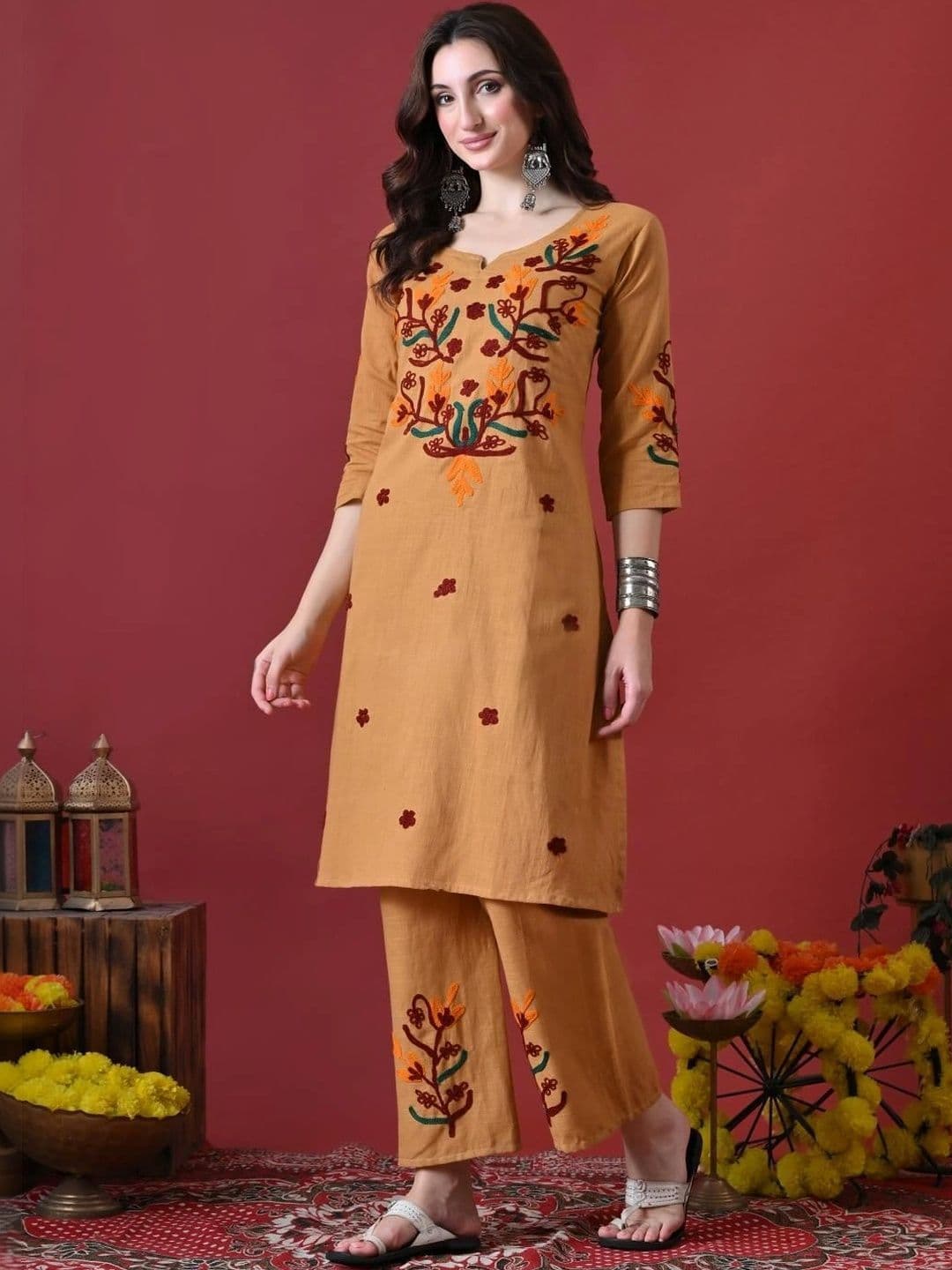 Anouk Women Ethnic Motifs Embroidered Regular Thread Work Pure Cotton Kurta with Palazzos thumbnail 3