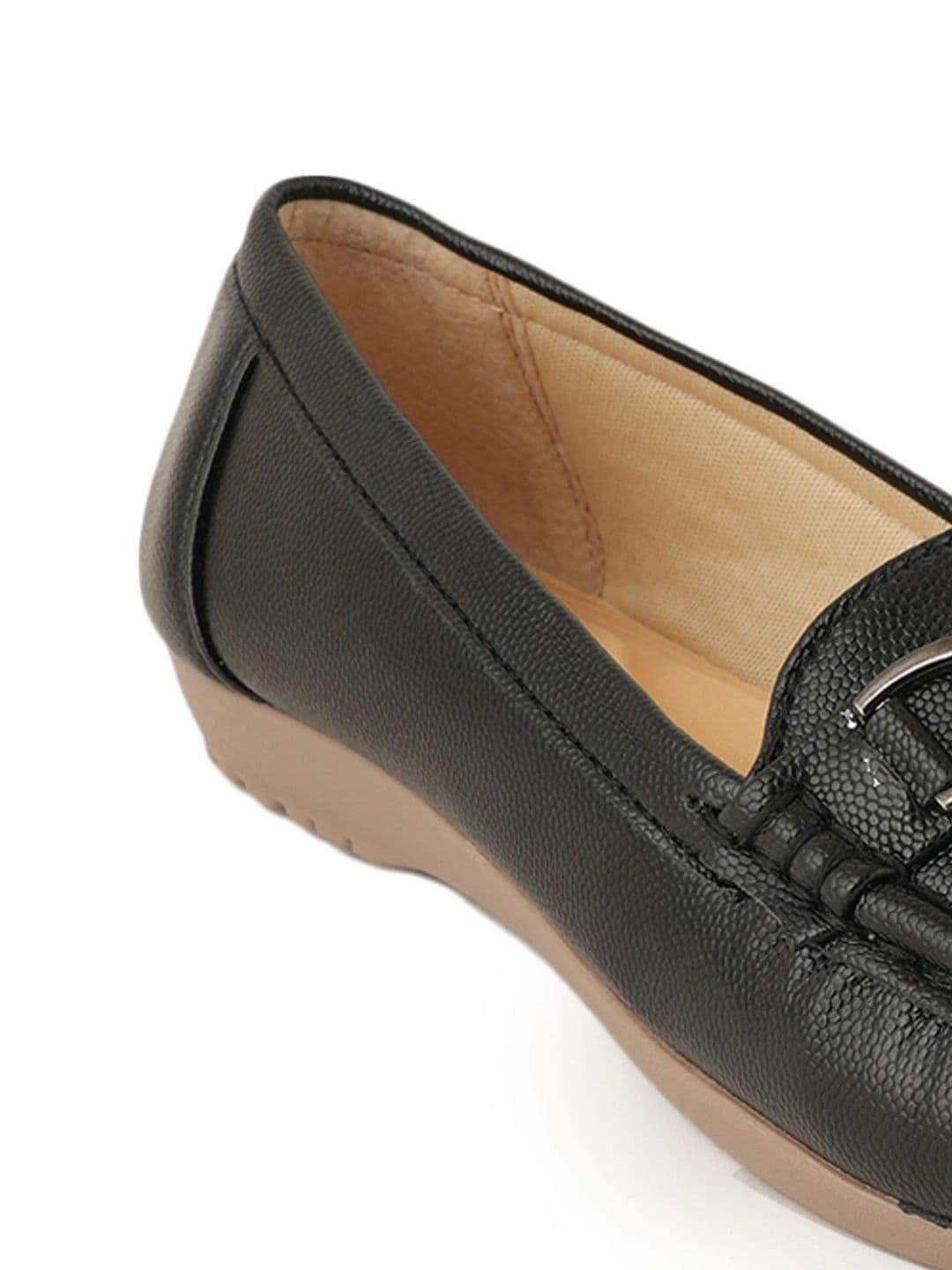 CORSICA Women Textured Loafers thumbnail 4