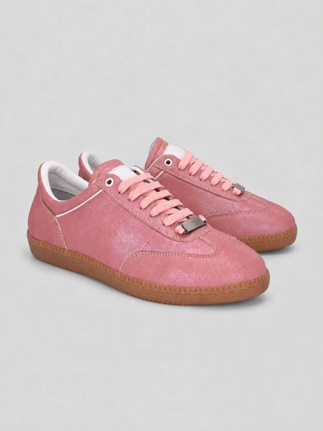 Suo Women Textured Leather Sneakers thumbnail 7