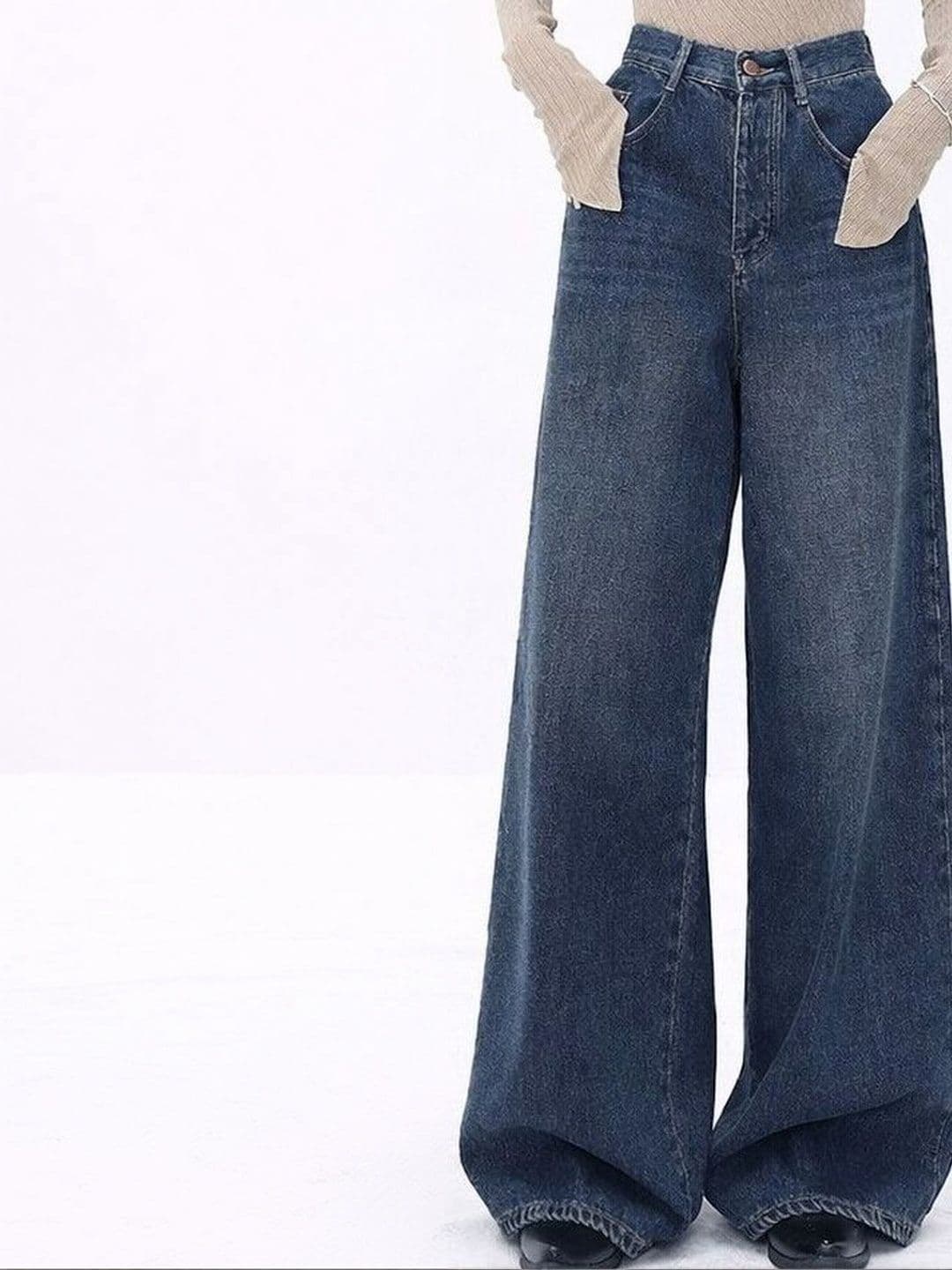 KASHIAN Women Smart Wide Leg High-Rise Heavy Fade Stretchable Jeans thumbnail 6