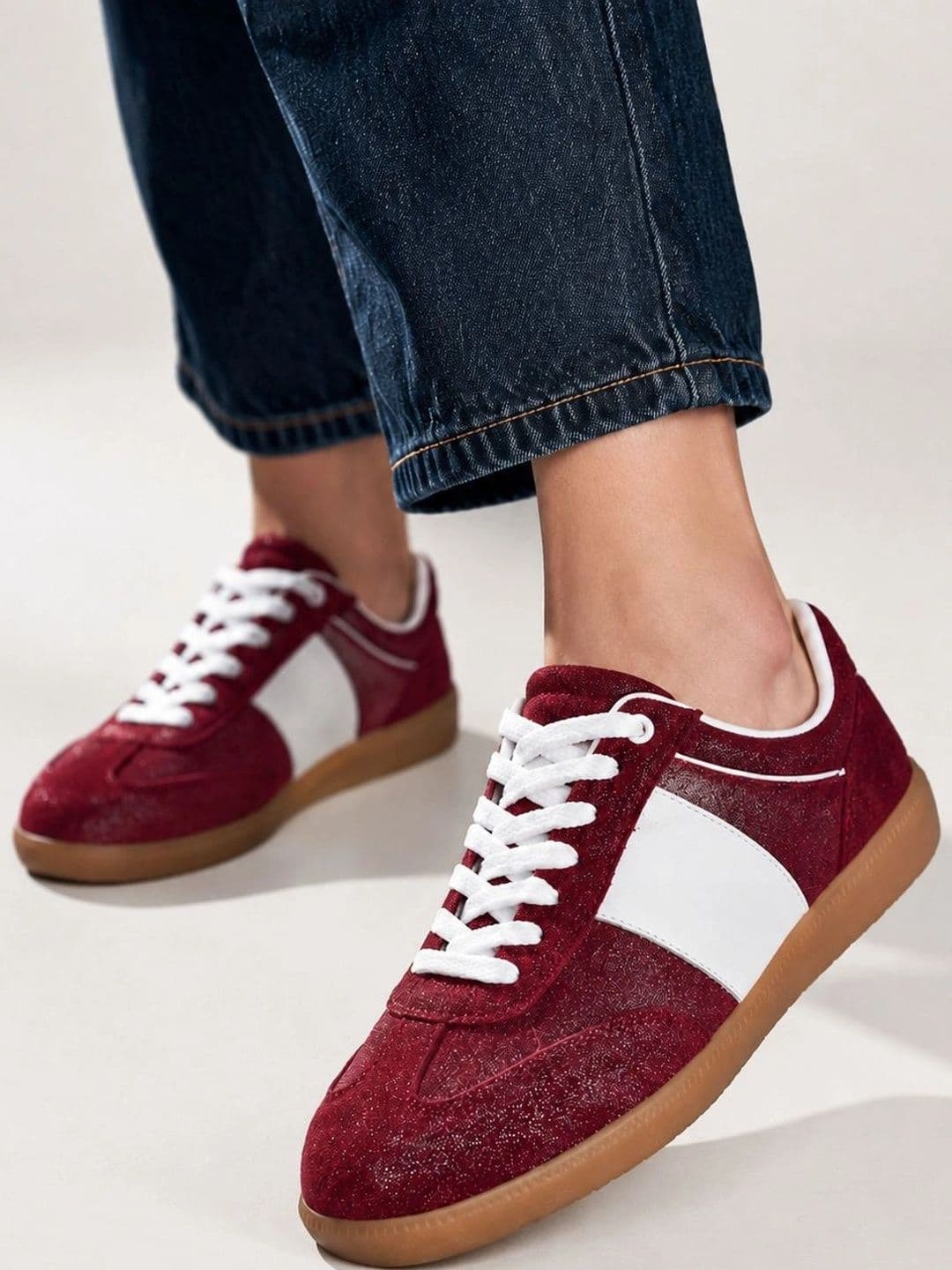 Suo Women Textured Leather Sneakers - view 1