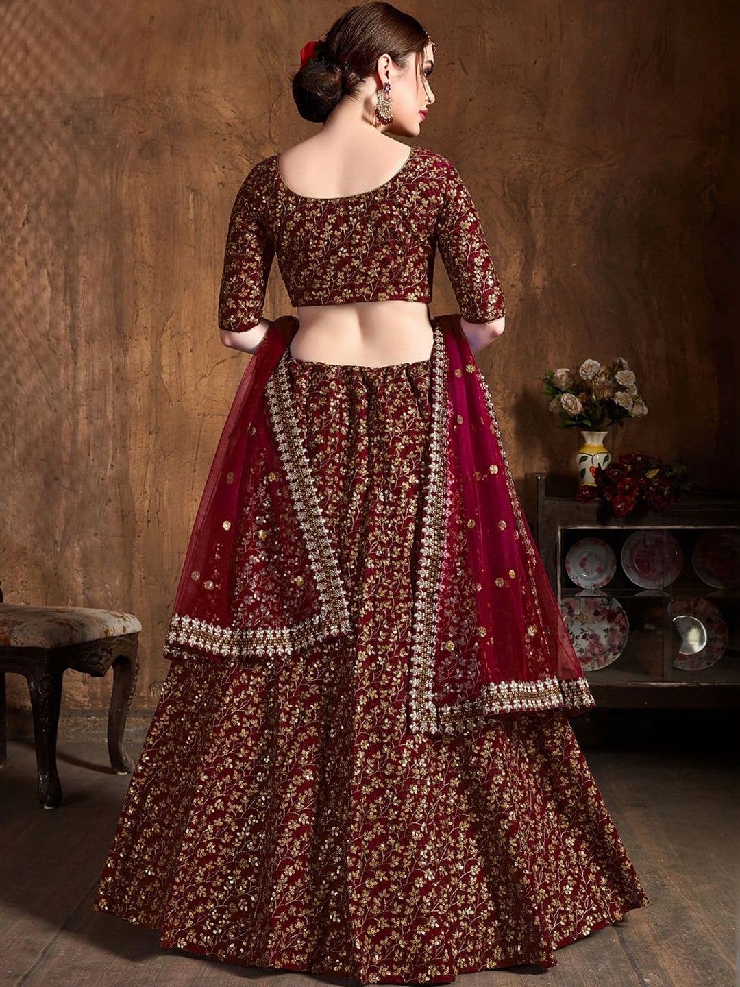 ETHNIC PLUS Embellished Sequinned Semi-Stitched Lehenga & Unstitched Blouse With Dupatta thumbnail 4