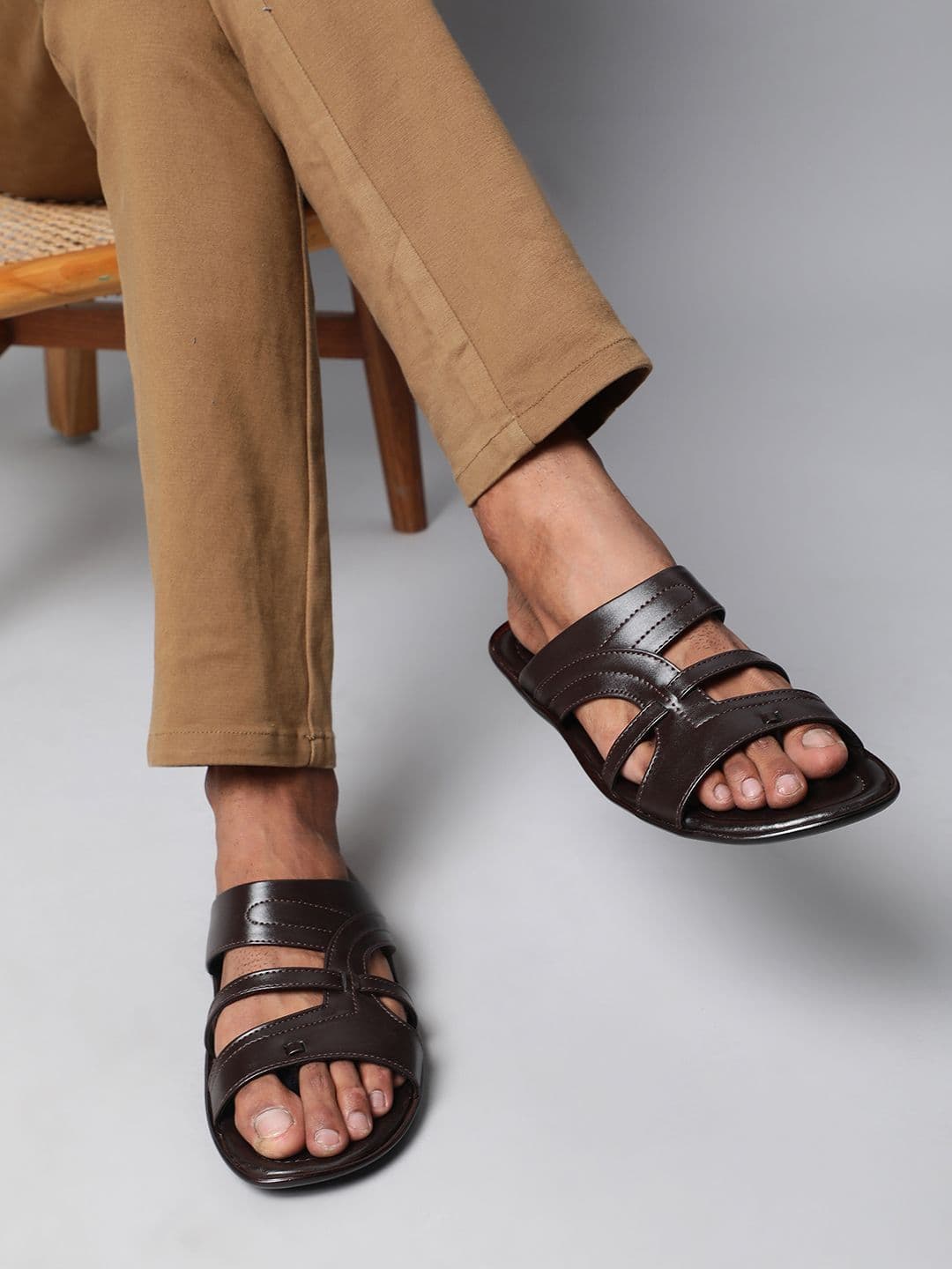 Coolers Men Coffee Brown Sandals - view 1