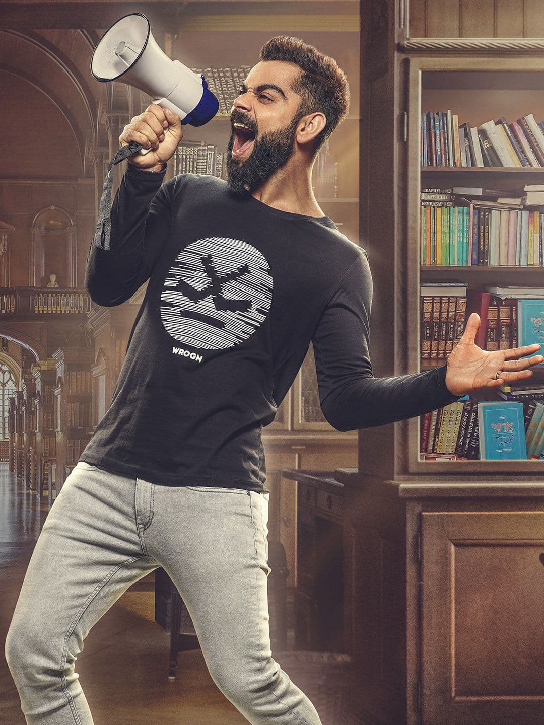 WROGN Men Black Slim Fit Printed Cotton Cotton T-shirt - view 1