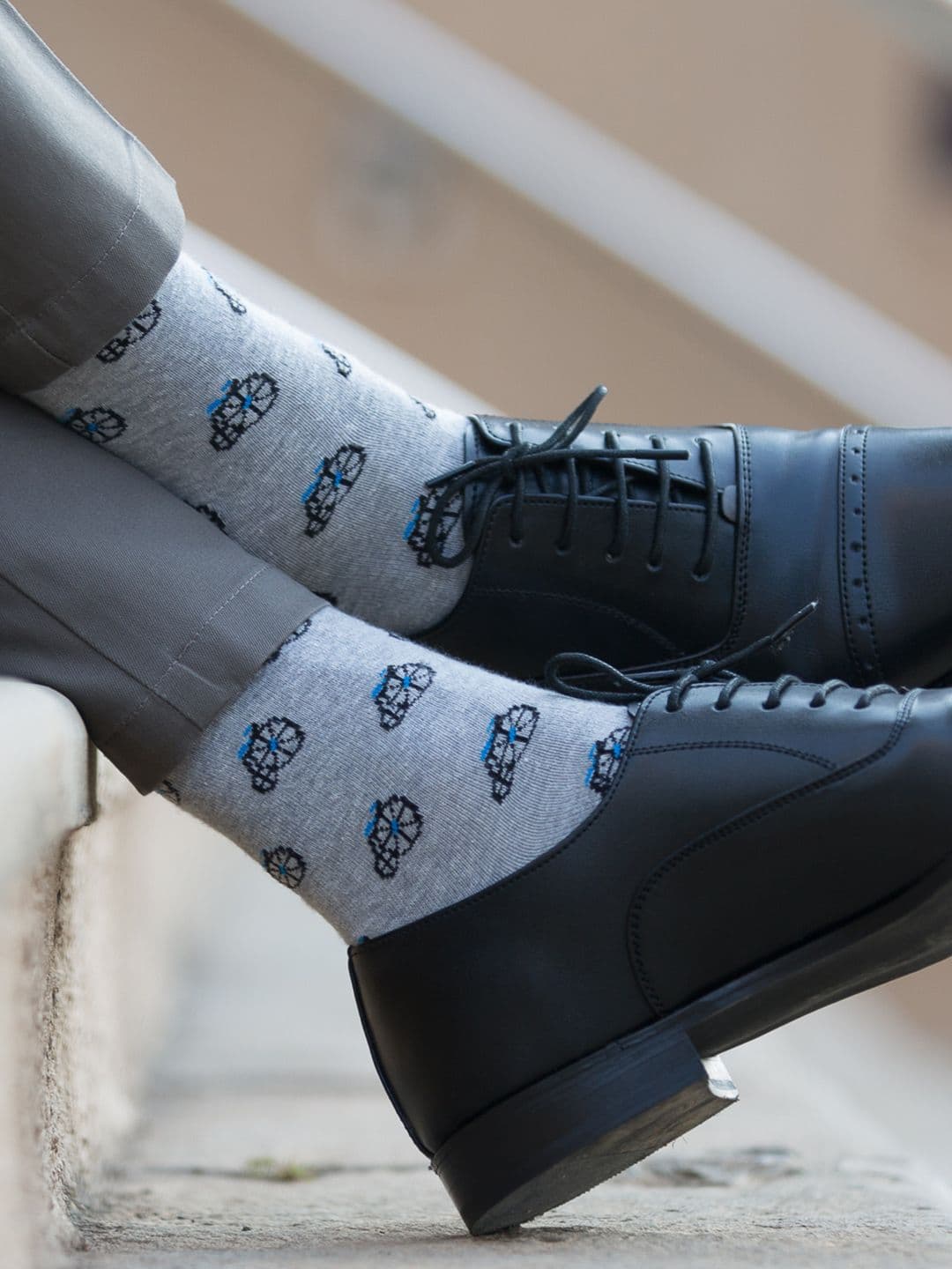 Mint & Oak Men Grey Melange & Blue Patterned Calf-Length Socks - view 1
