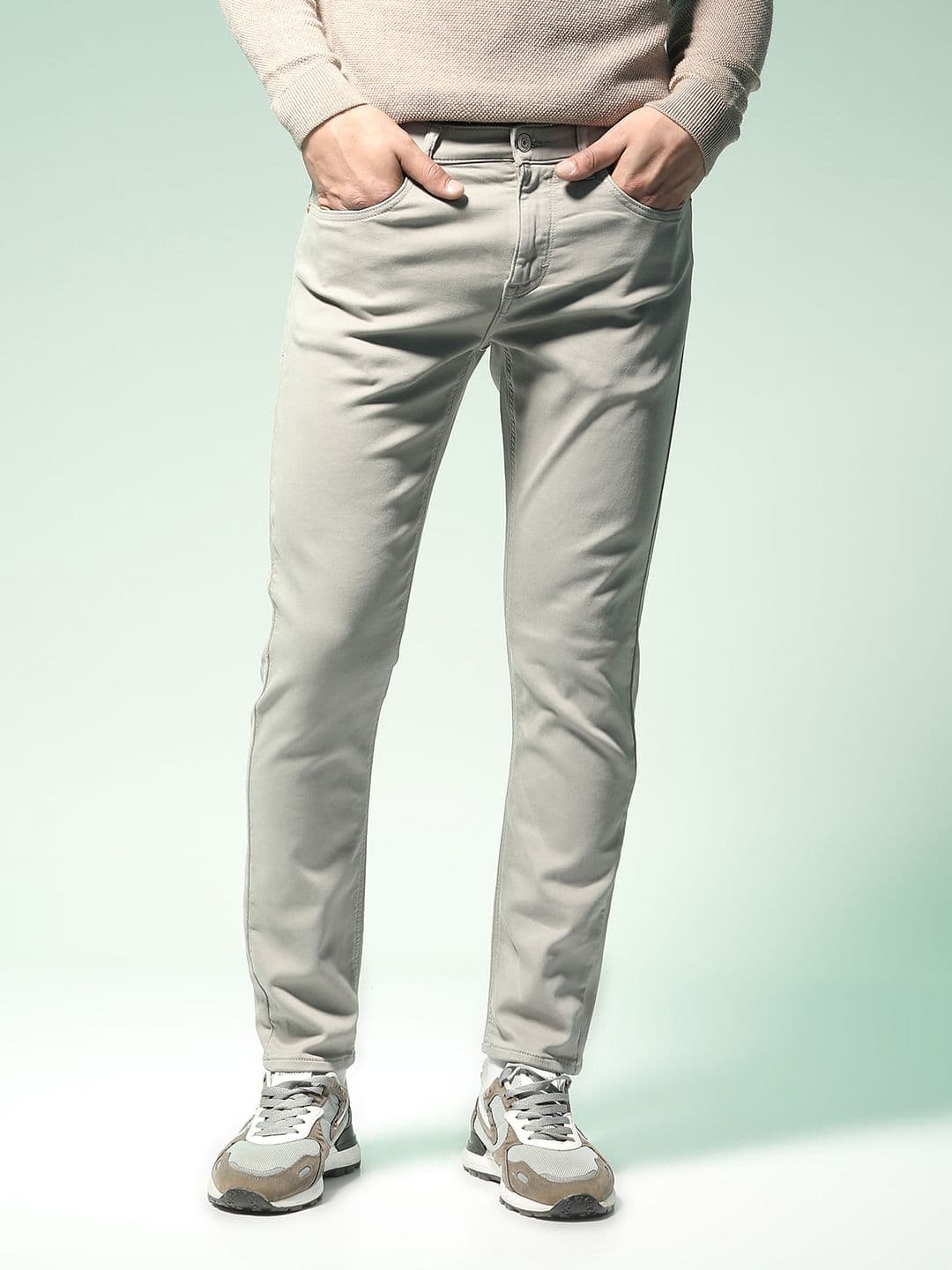 Flying Machine Men Olive Green Slim Tapered Fit Mid-Rise Clean Look Stretchable Jeans - view 1