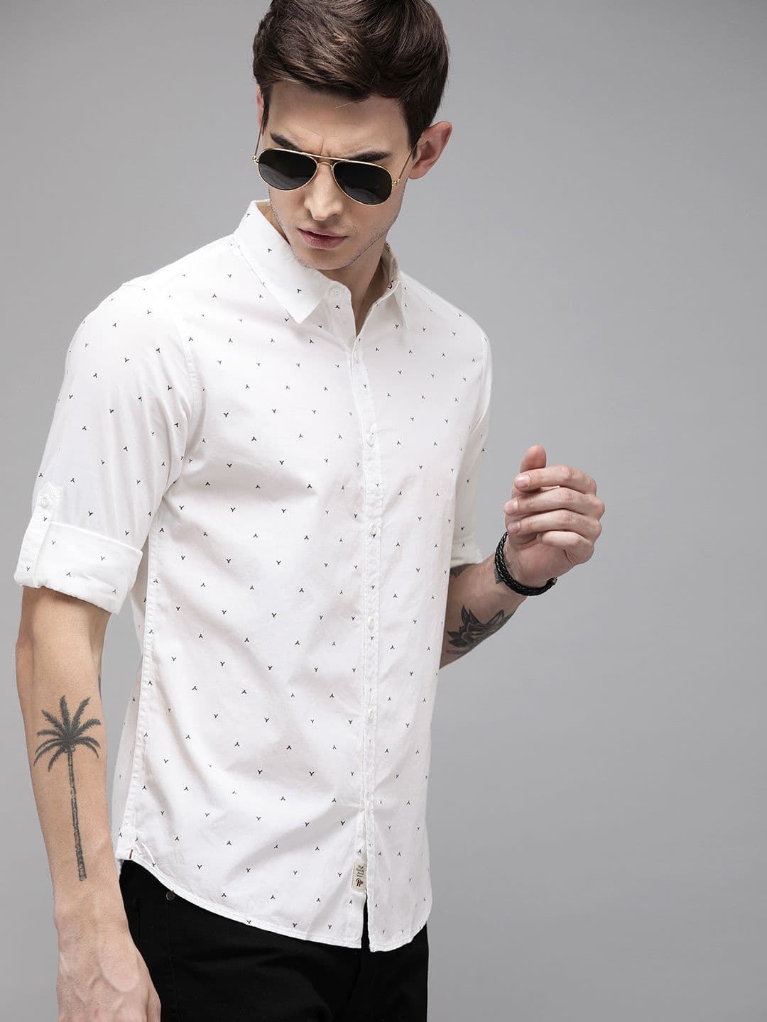 Roadster Men White Printed Regular Fit Sustainable Casual Shirt - view 1