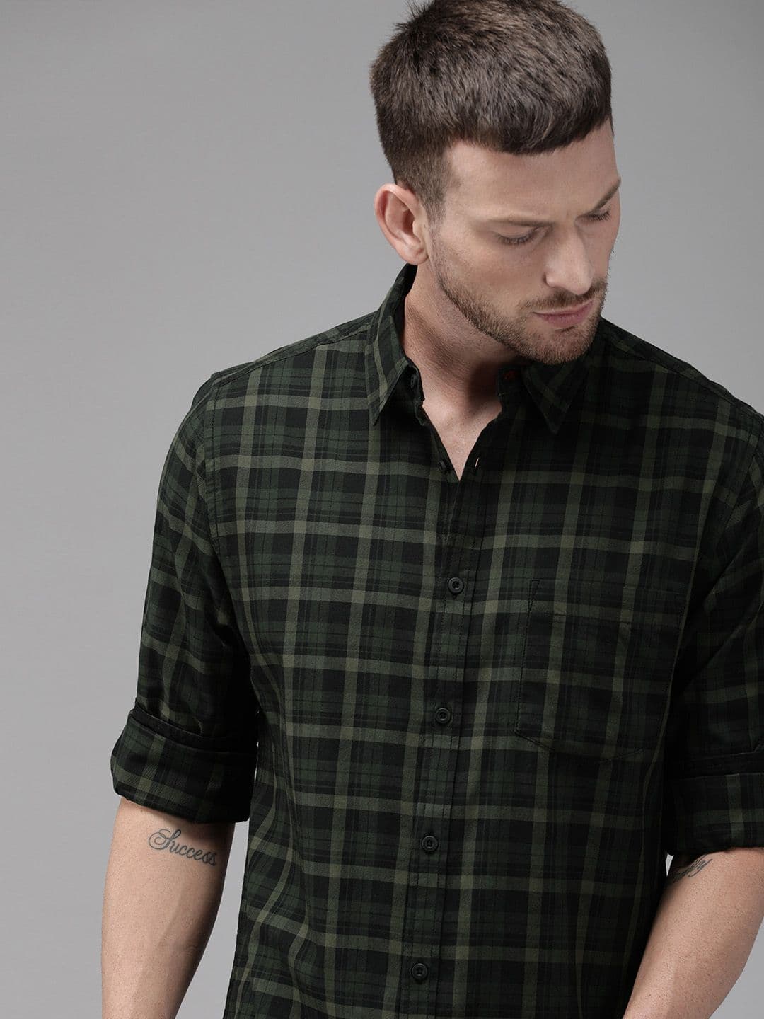Roadster Men Olive Green & Black Checked Casual Shirt - view 1