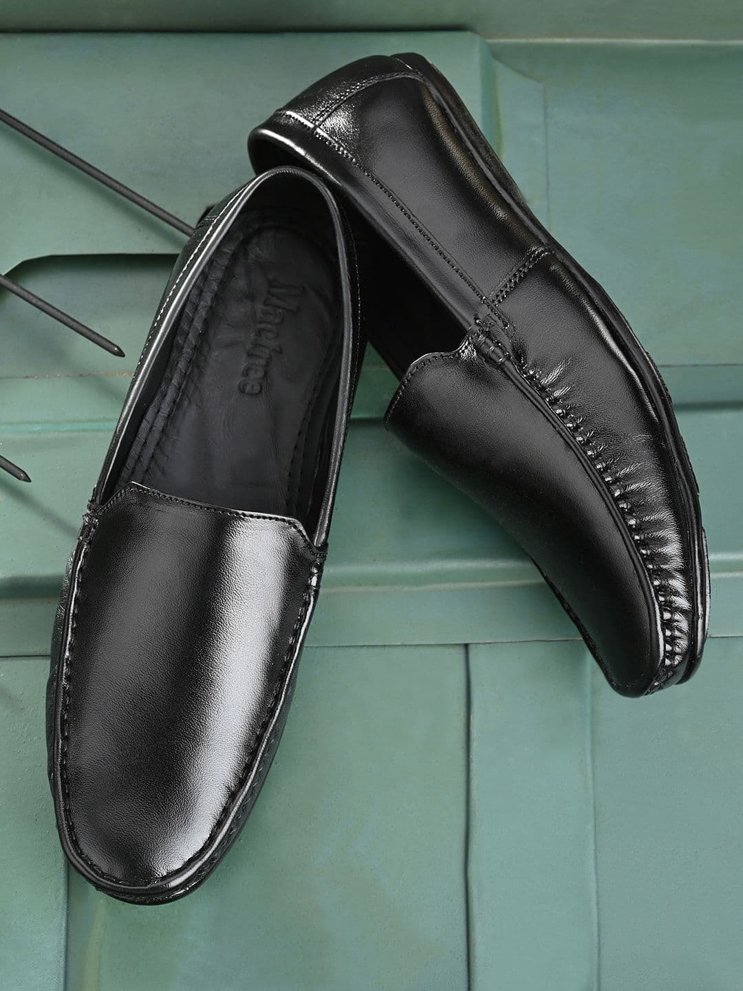 Mactree Men Black Solid Genuine Leather Formal Loafers - view 1