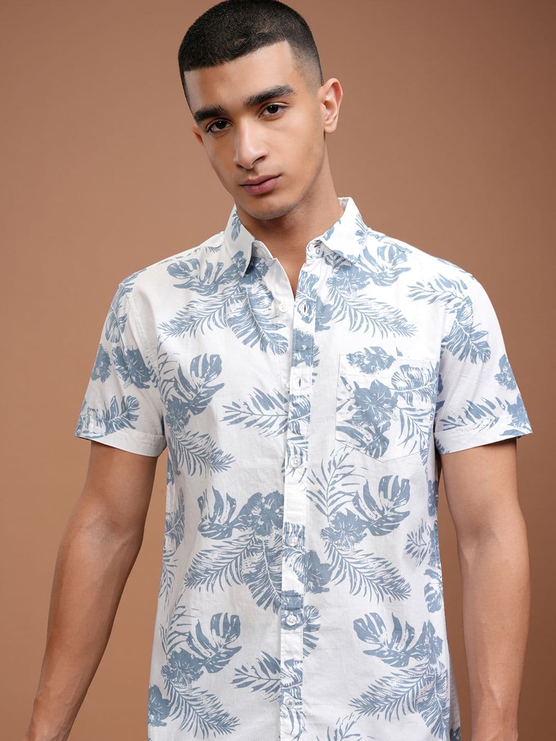 HIGHLANDER Men White & Blue Slim Fit Printed Casual Shirt - view 1
