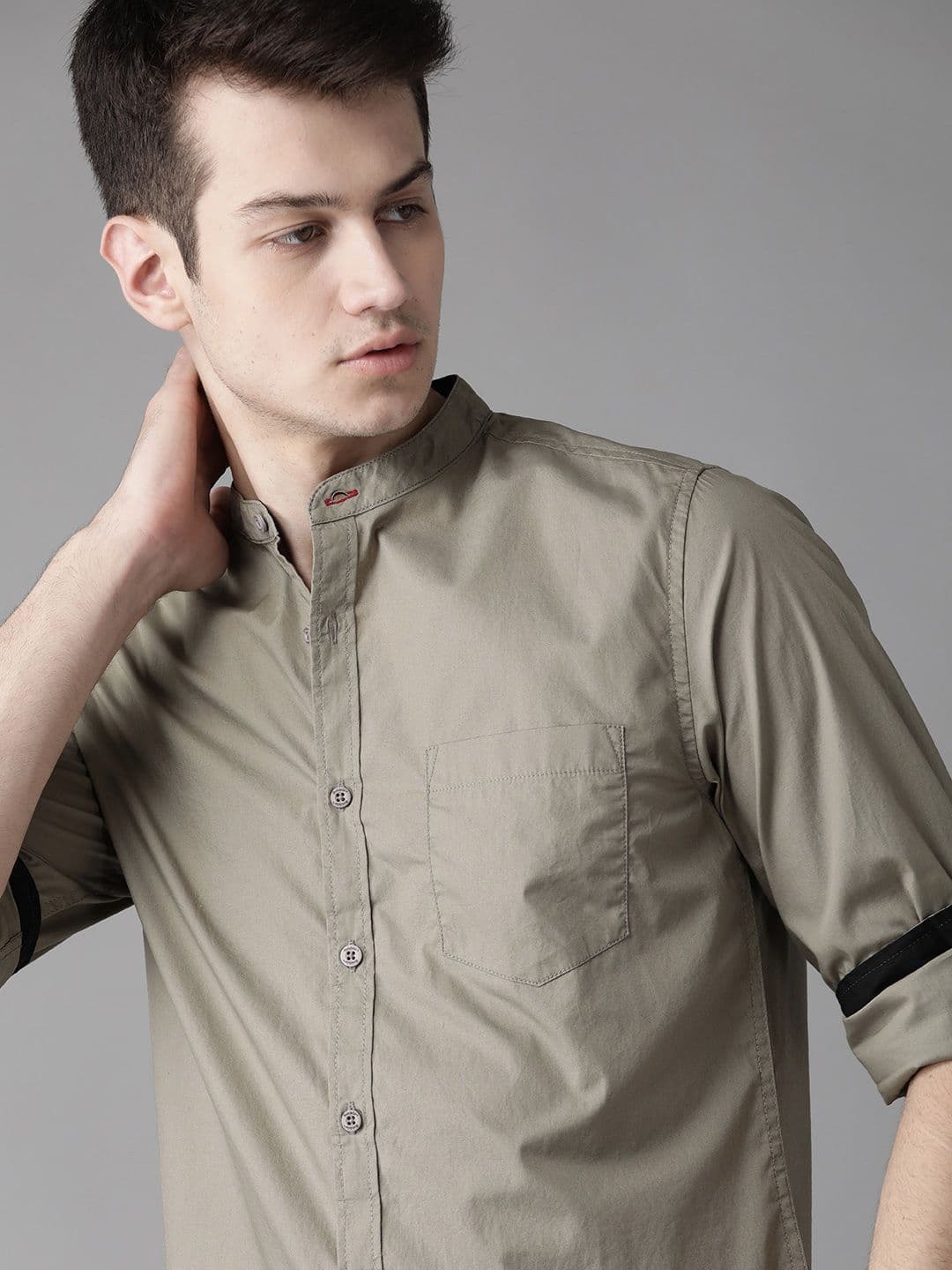 Roadster Men Olive Green Regular Fit Solid Casual Shirt - view 1