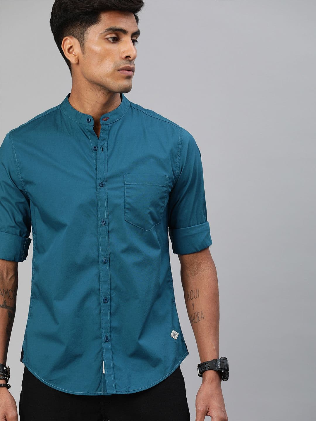 Roadster Men Teal Blue Regular Fit Solid Casual Shirt - view 1