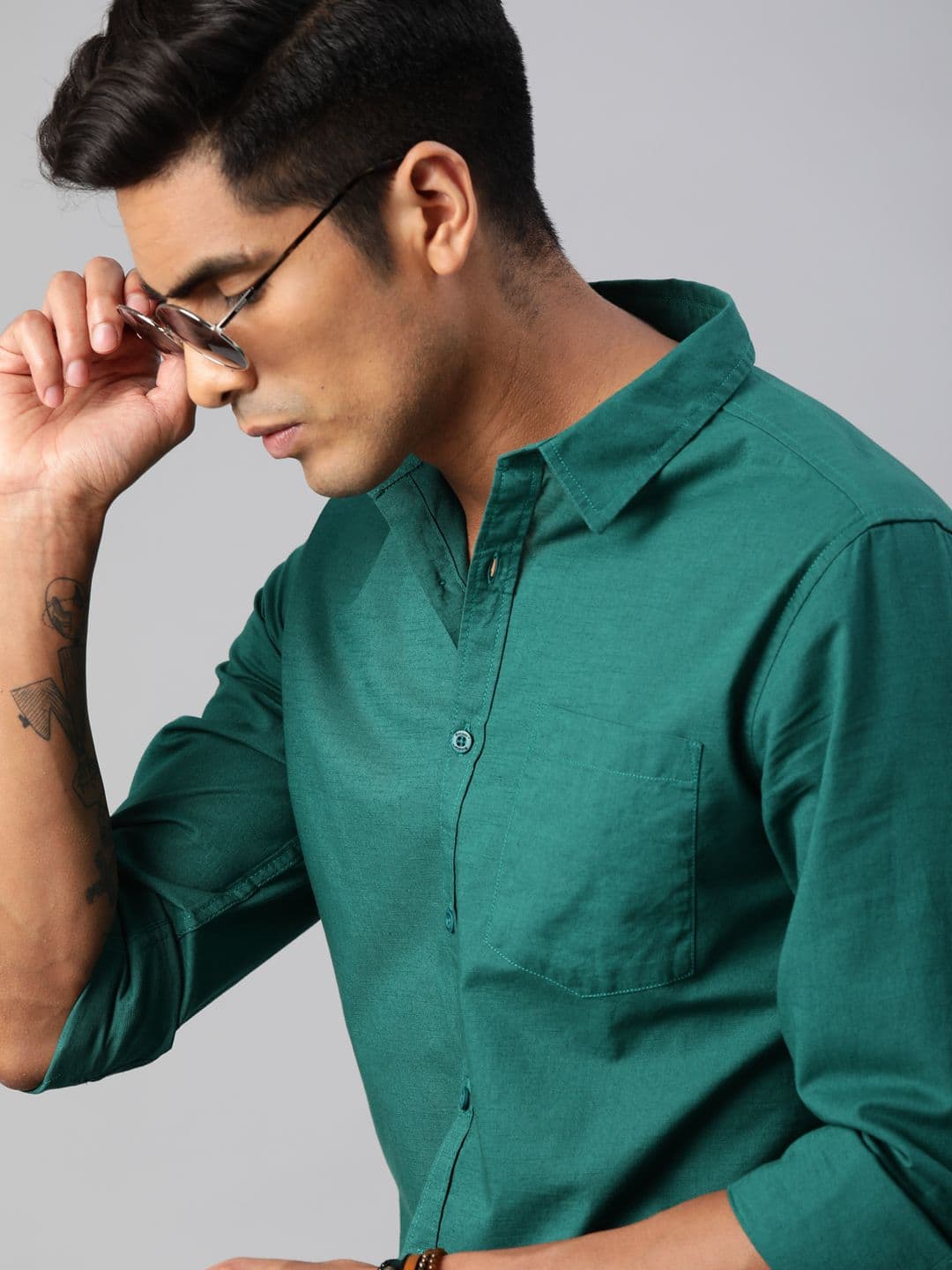 Roadster Men Teal Green Regular Fit Solid Casual Shirt - view 1