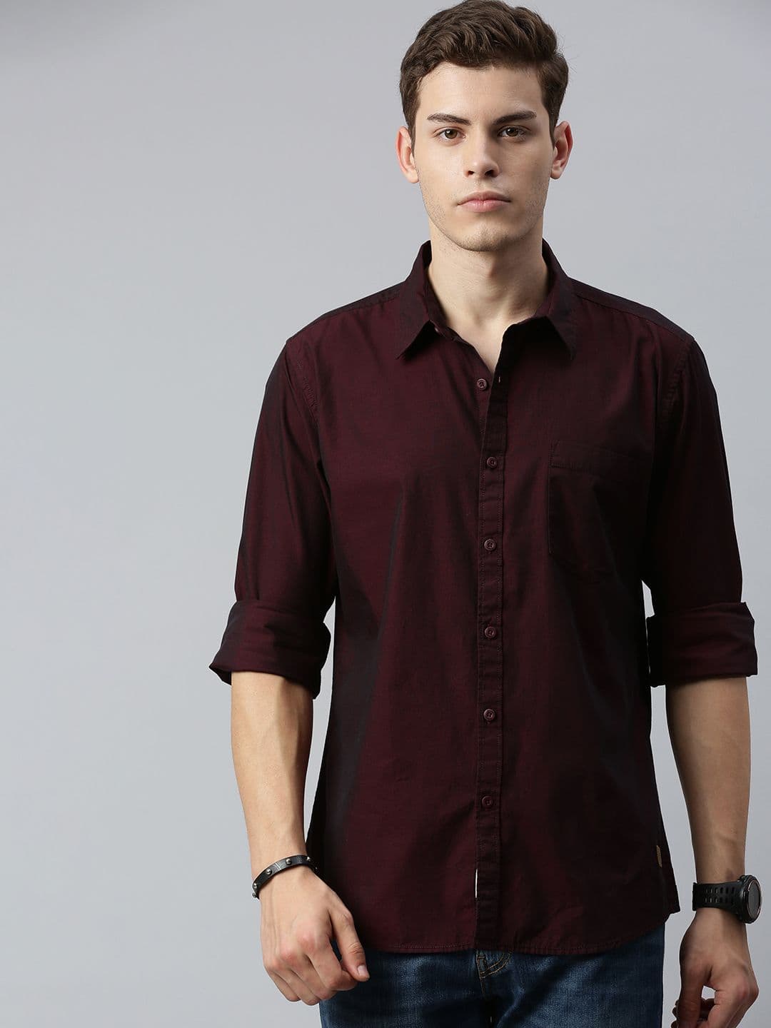 Roadster Men Burgundy Regular Fit Solid Casual Shirt