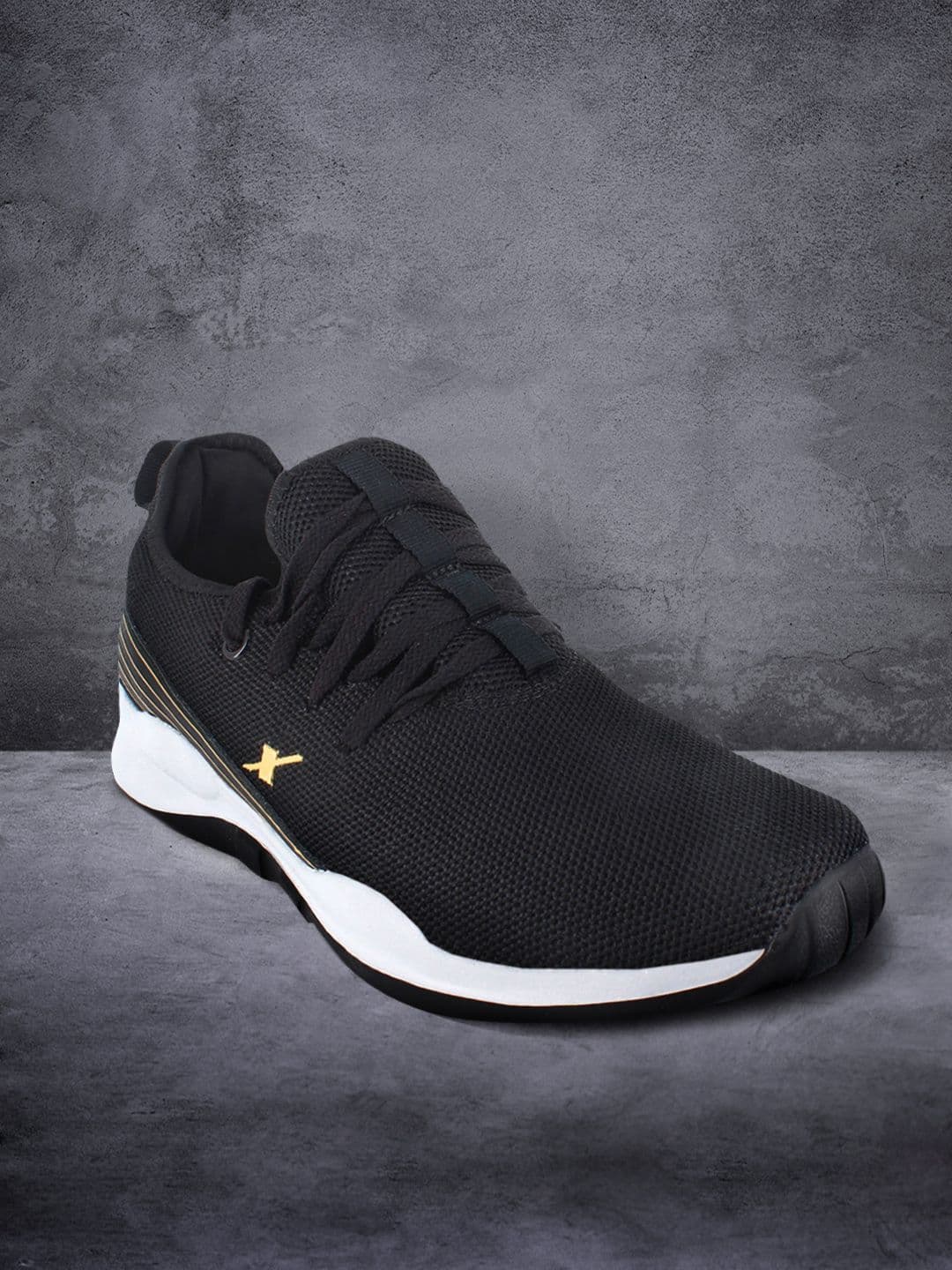 Sparx Men Black Running Shoes - view 1