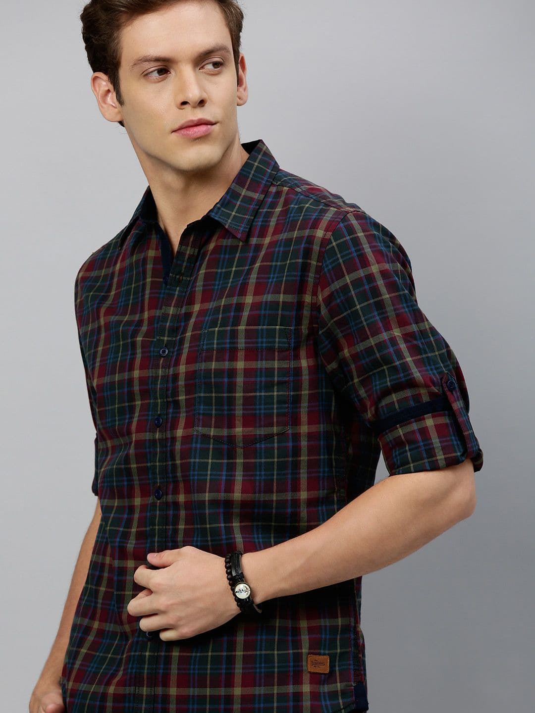 Roadster Men Olive Green & Red Regular Fit Checked Casual Sustainable Shirt - view 1
