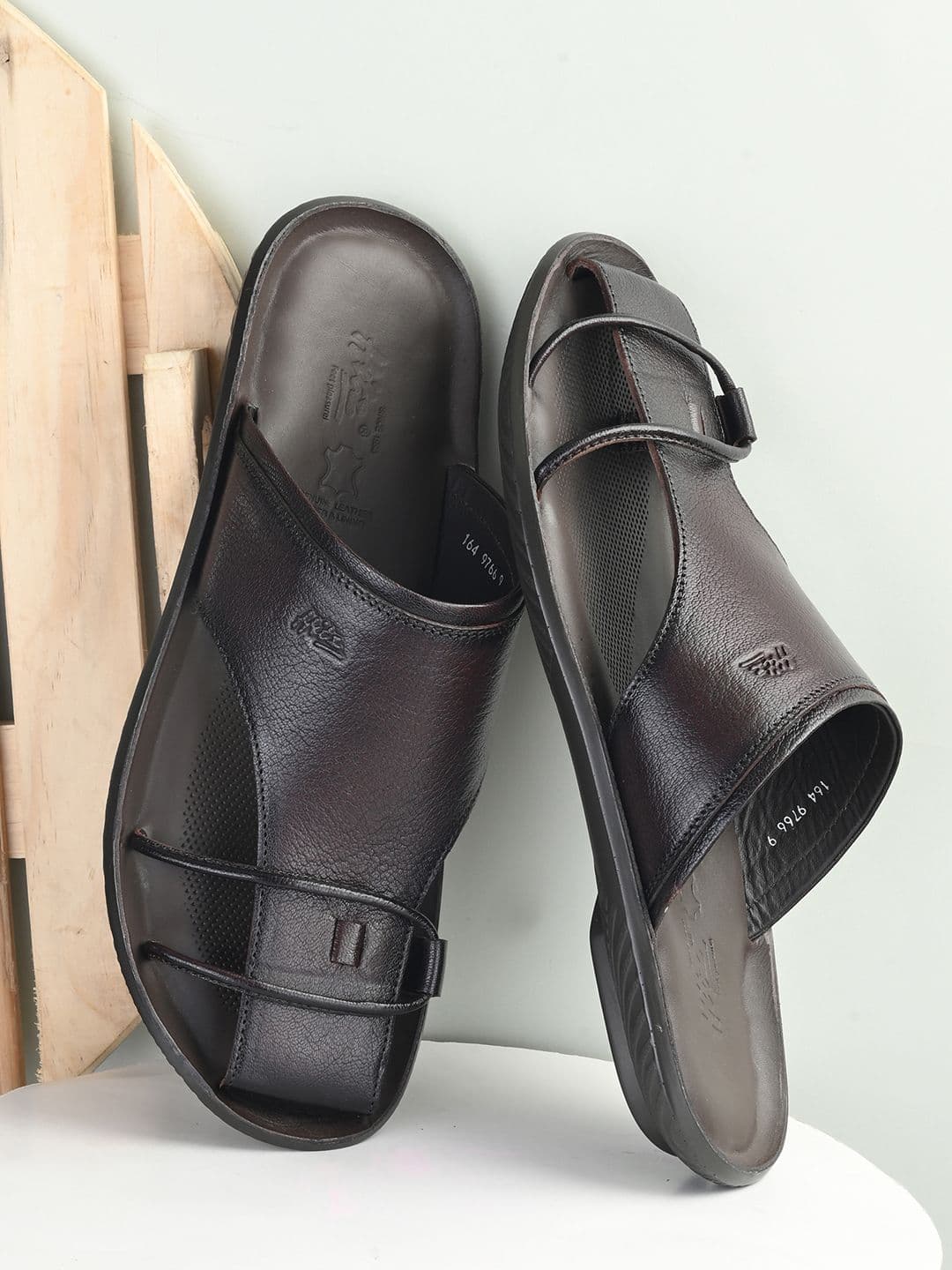 Hitz Men Brown Sandals - view 1