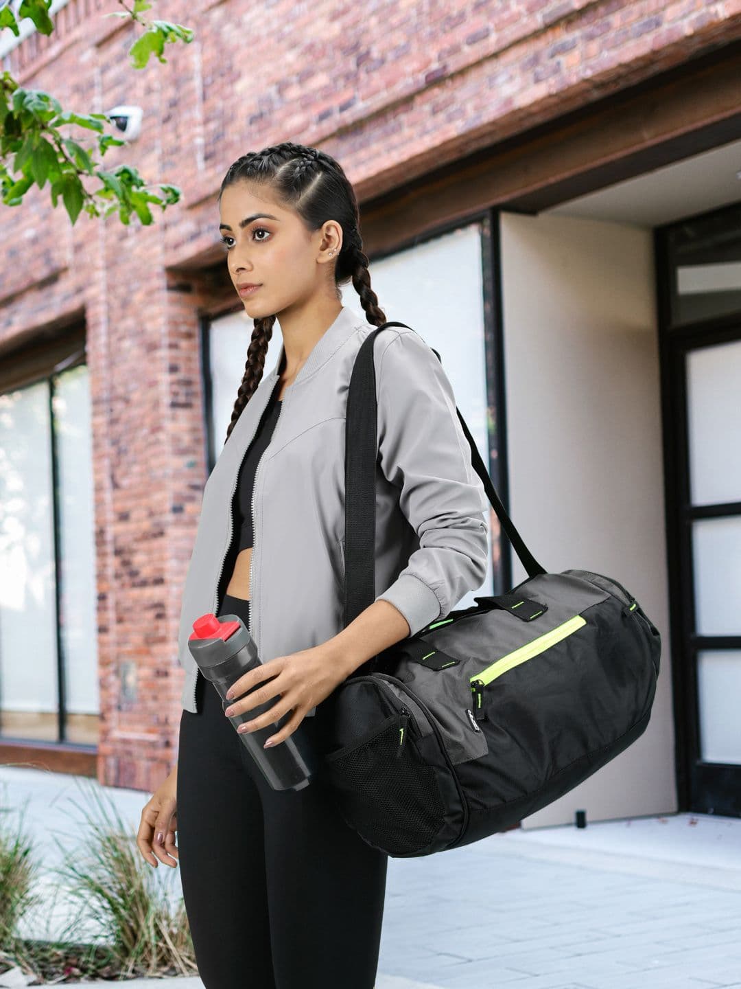 Gear Unisex Black & Grey Colourblocked Cross-Training Duffel Bag