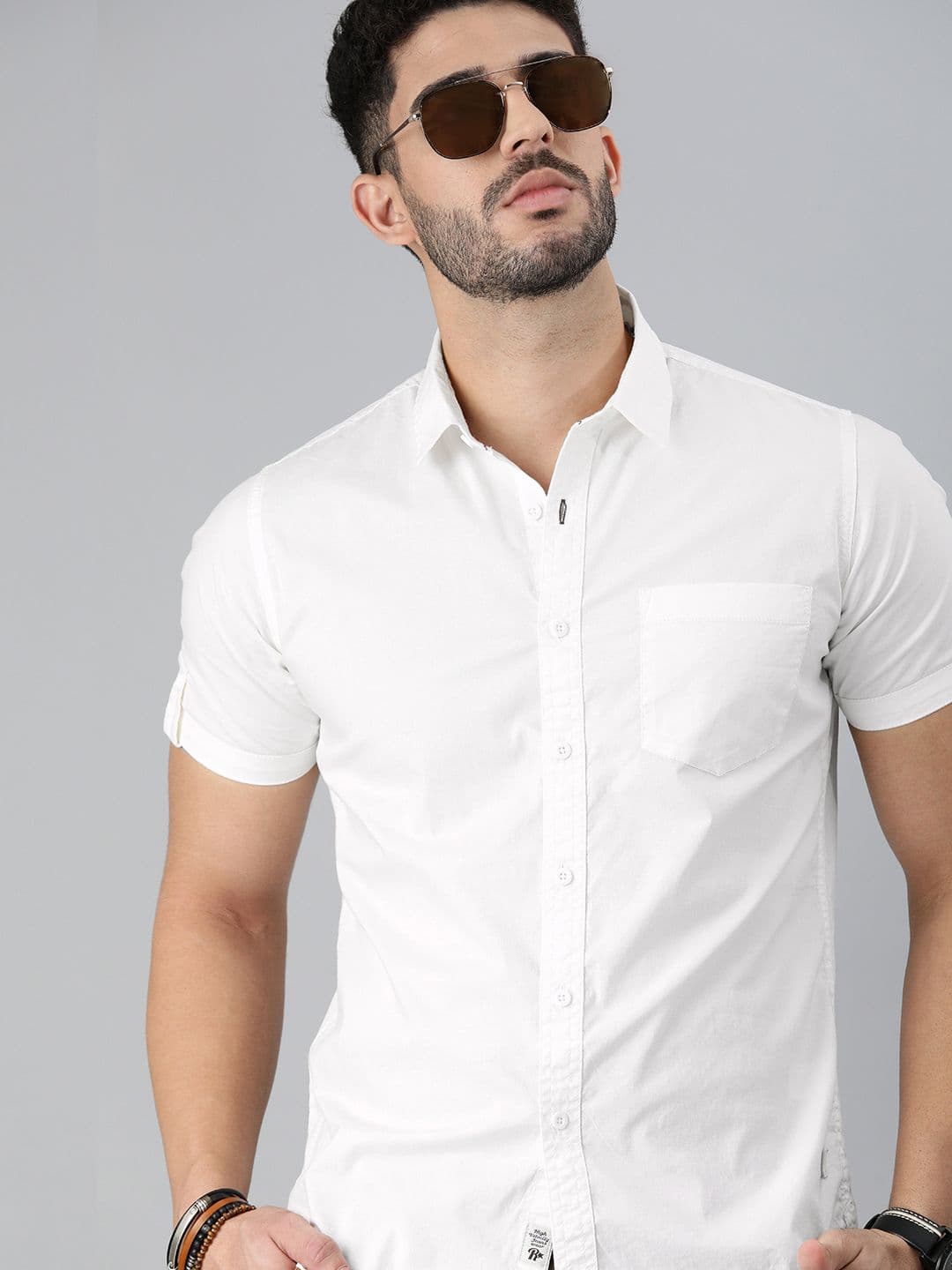 The Roadster Lifestyle Co Men White Slim Fit Casual Shirt - view 1