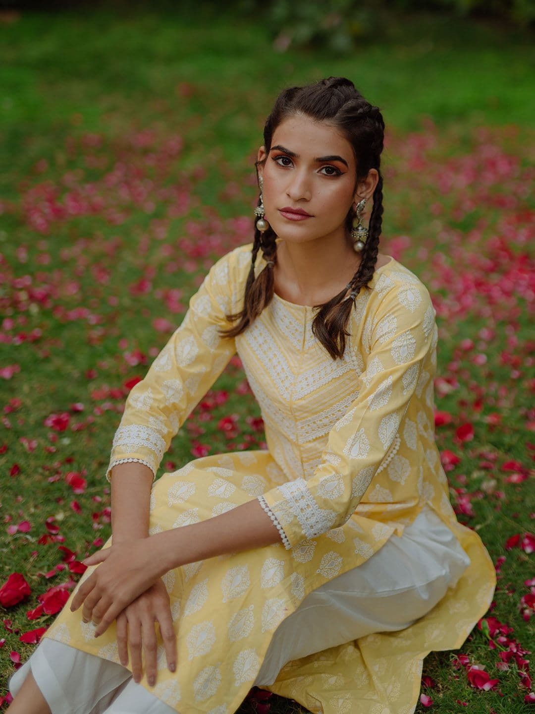 anayna Women Yellow & White Ethnic Motifs Screen Print Cotton Pastel Kurta - view 1