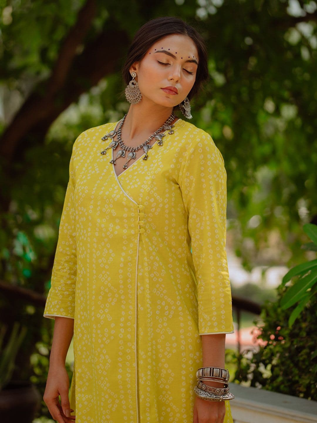 anayna Women Lime Green & Off White Bandhani Screen Print Cotton Angrakha Kurta - view 1