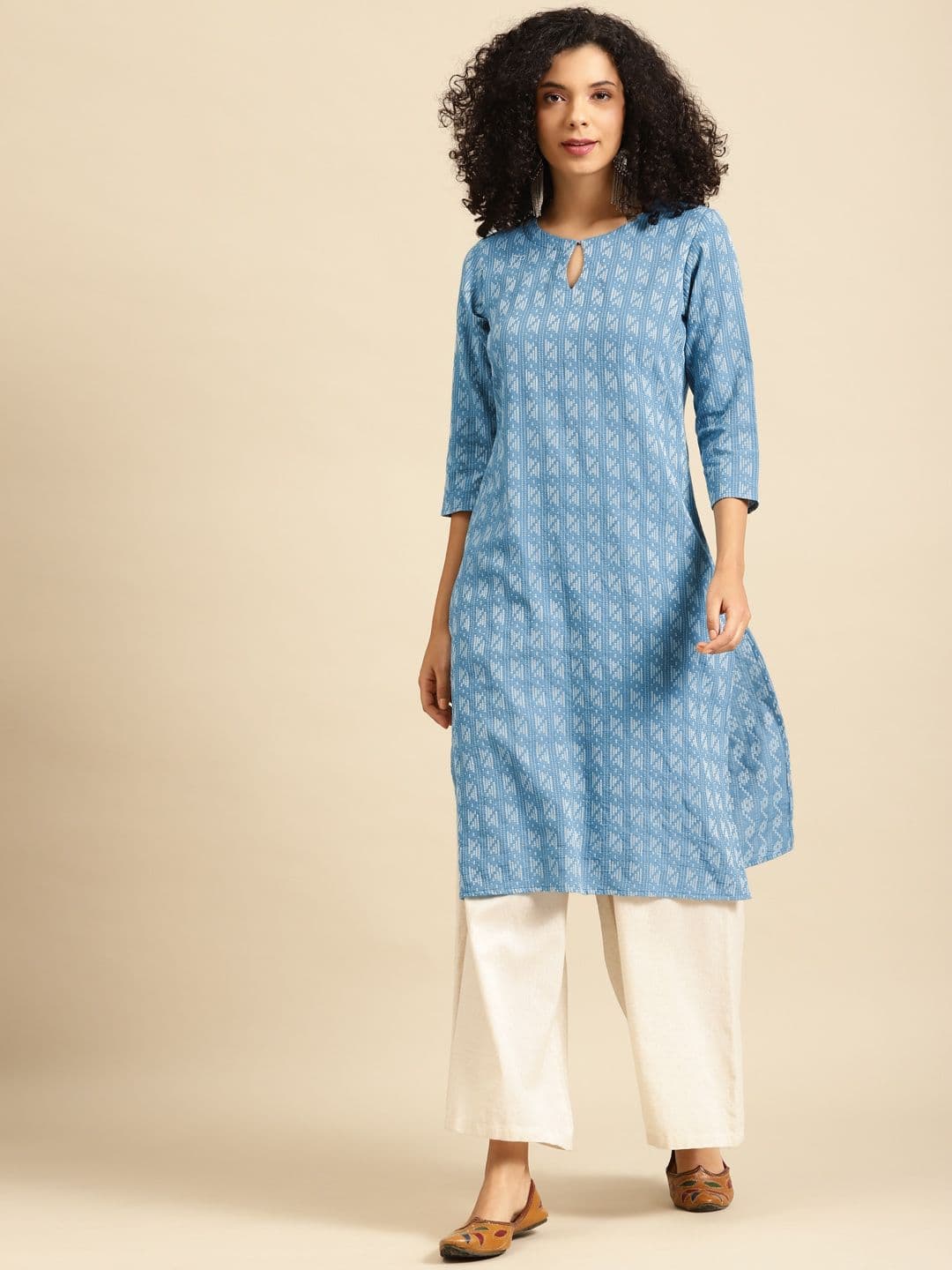 anayna Women Blue & White Geometric Keyhole Neck Kurta - view 1