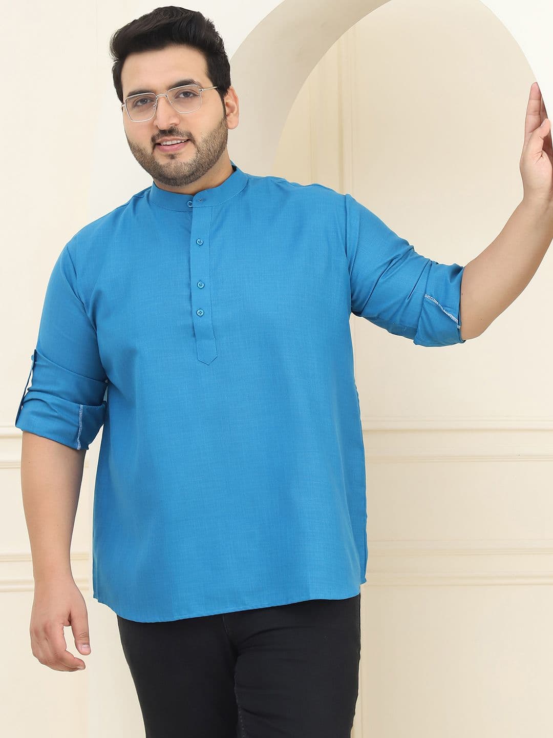 SOJANYA PLUS Men Plus Size Blue Pure Cotton Solid Straight Kurta - view 1